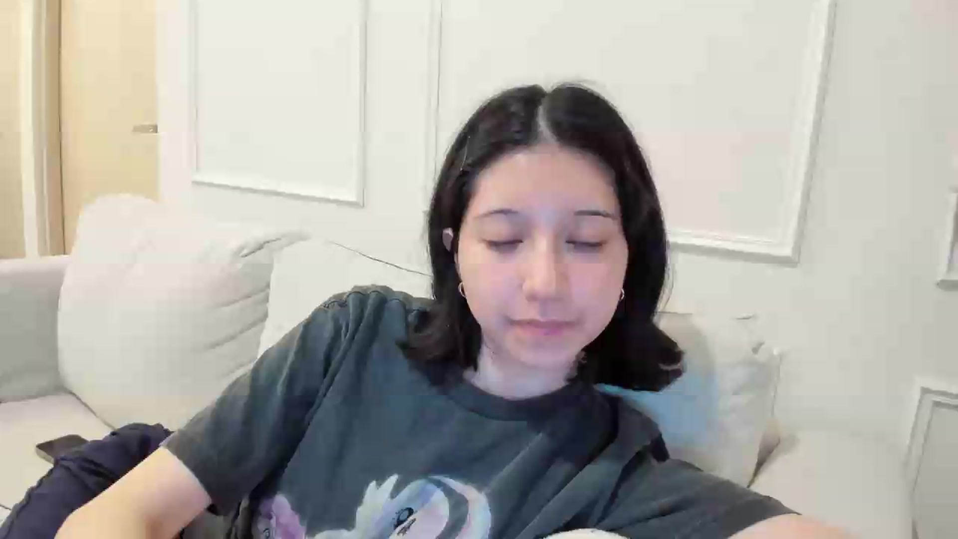 Gallery image thumbnail from Cherrycute666's myfreecams stream on, 09/14/2026, 24:53 image 18 of 20