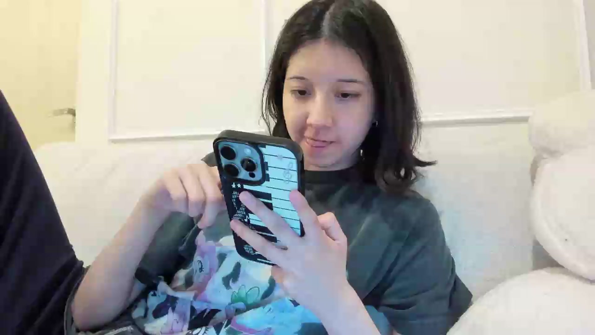 Gallery image thumbnail from Cherrycute666's myfreecams stream on, 09/14/2026, 04:44 image 1 of 20