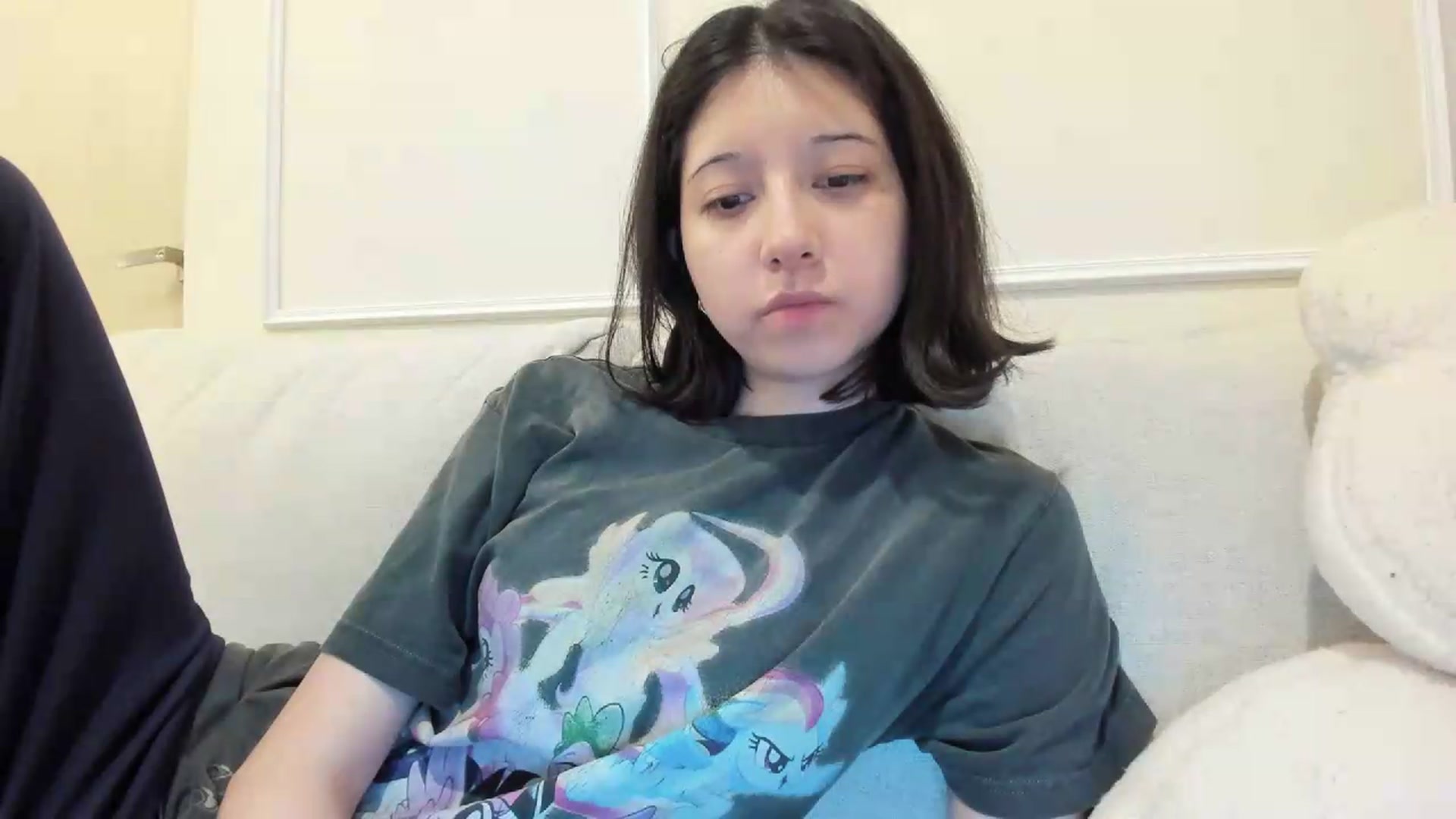 Gallery image thumbnail from Cherrycute666's myfreecams stream on, 09/14/2026, 04:44 image 6 of 20
