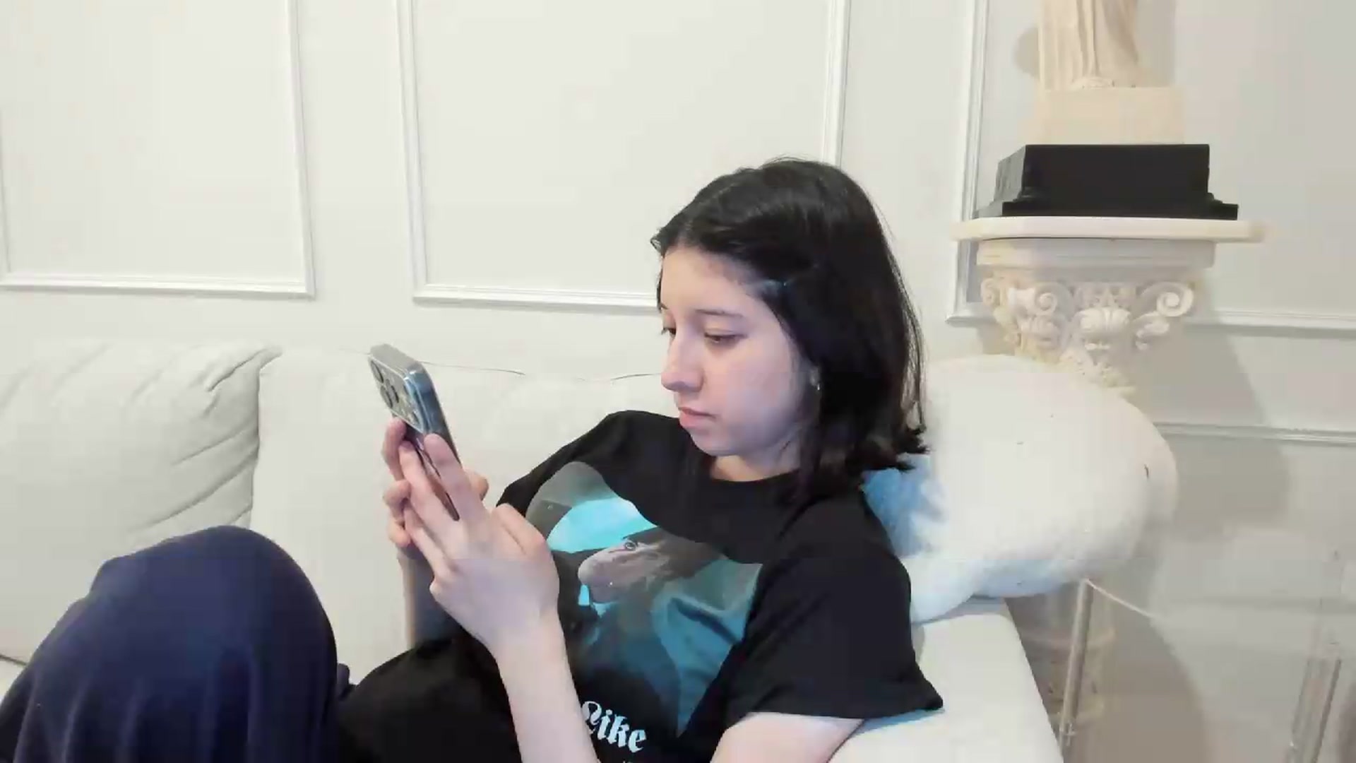 Gallery image thumbnail from Cherrycute666's myfreecams stream on, 09/15/2026, 03:10 image 11 of 20