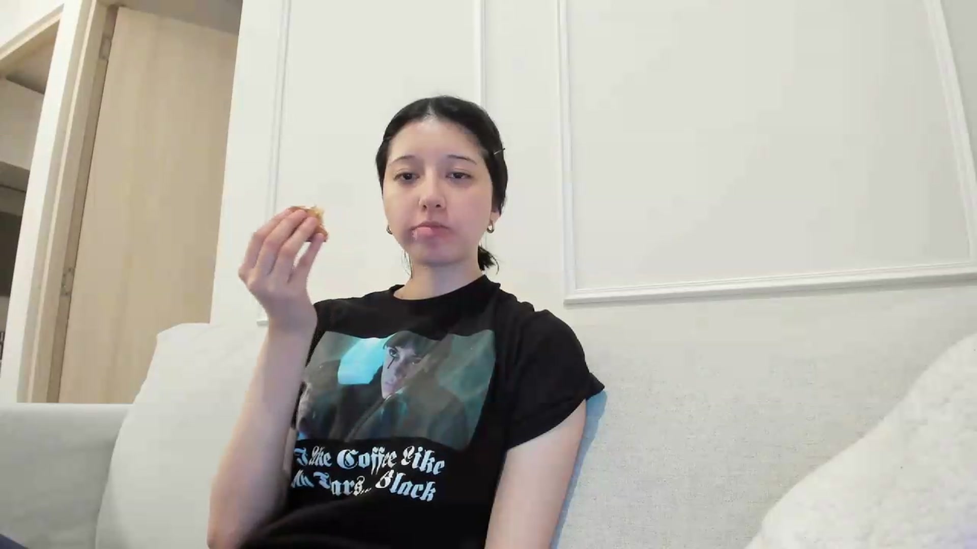 Gallery image thumbnail from Cherrycute666's myfreecams stream on, 09/15/2026, 03:10 image 7 of 20