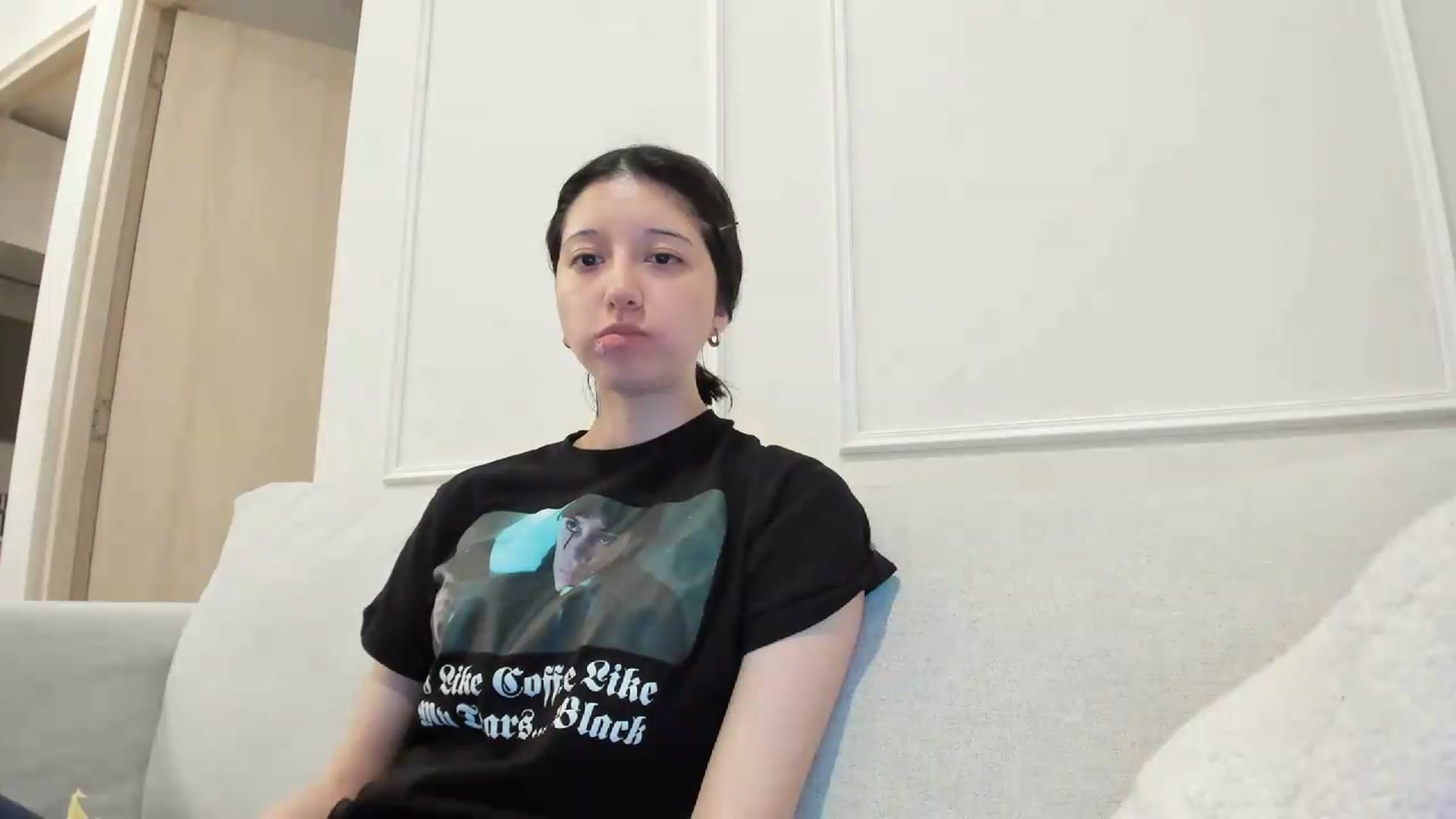 Gallery image thumbnail from Cherrycute666's myfreecams stream on, 09/15/2026, 03:10 image 5 of 20