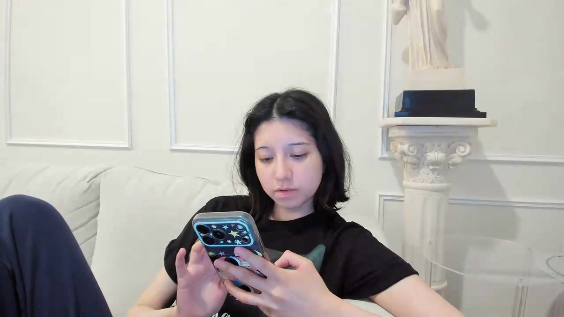Gallery image thumbnail from Cherrycute666's myfreecams stream on, 09/15/2026, 05:47 image 14 of 20