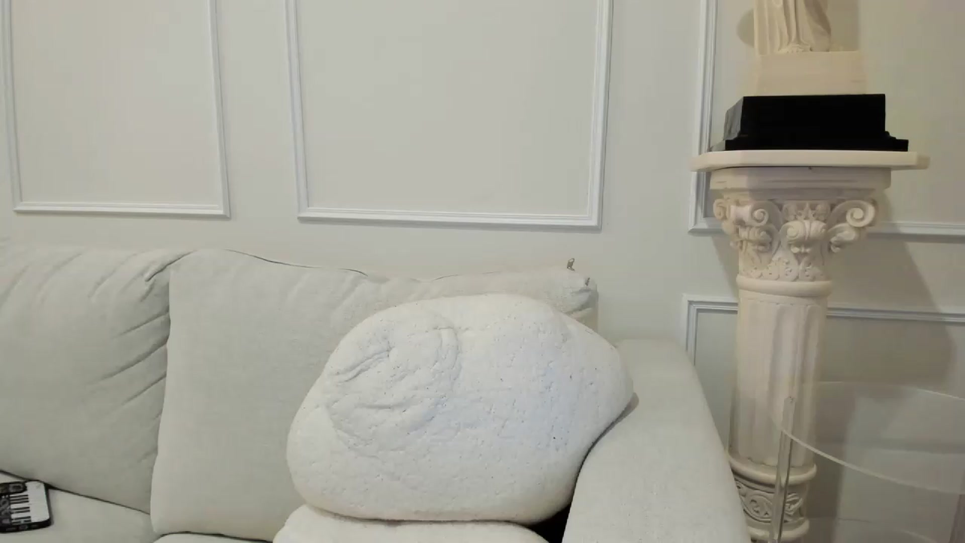 Gallery image thumbnail from Cherrycute666's myfreecams stream on, 09/15/2026, 05:47 image 17 of 20