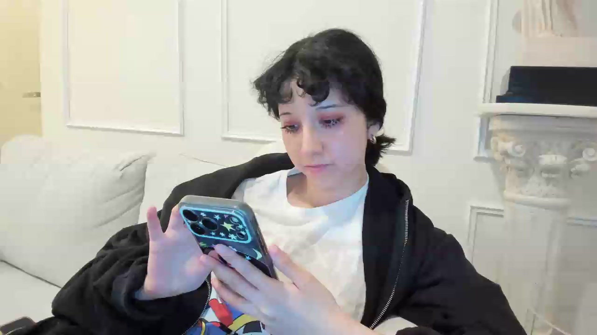 Gallery image thumbnail from Cherrycute666's myfreecams stream on, 09/16/2026, 01:03 image 11 of 20