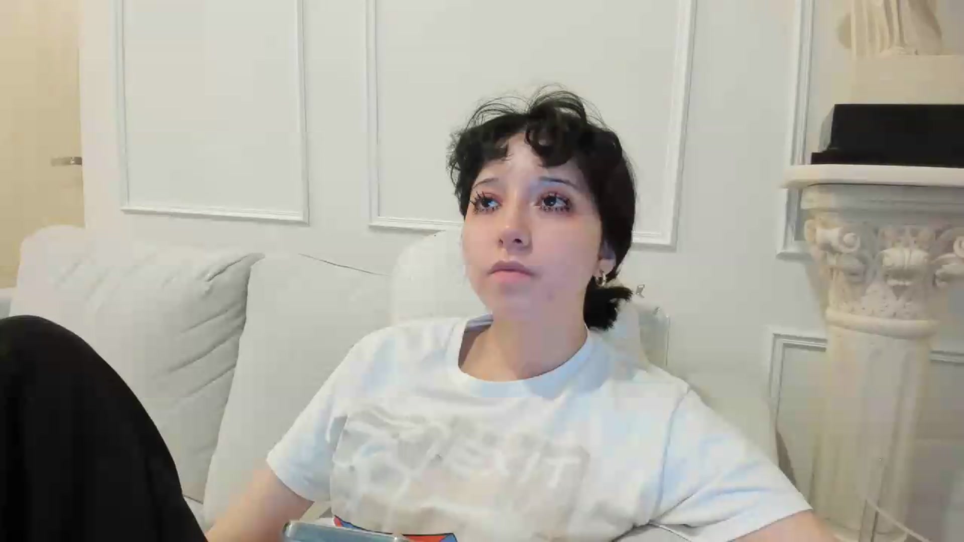 Gallery image thumbnail from Cherrycute666's myfreecams stream on, 09/16/2026, 01:03 image 4 of 20