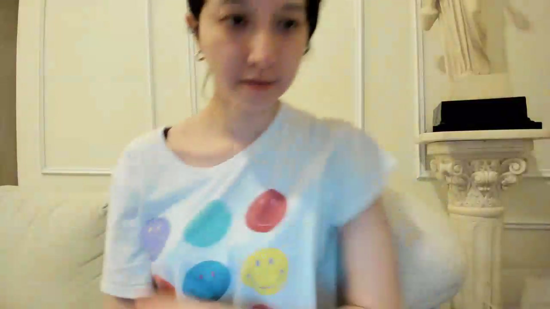 Gallery image thumbnail from Cherrycute666's myfreecams stream on, 09/17/2026, 01:38 image 3 of 20