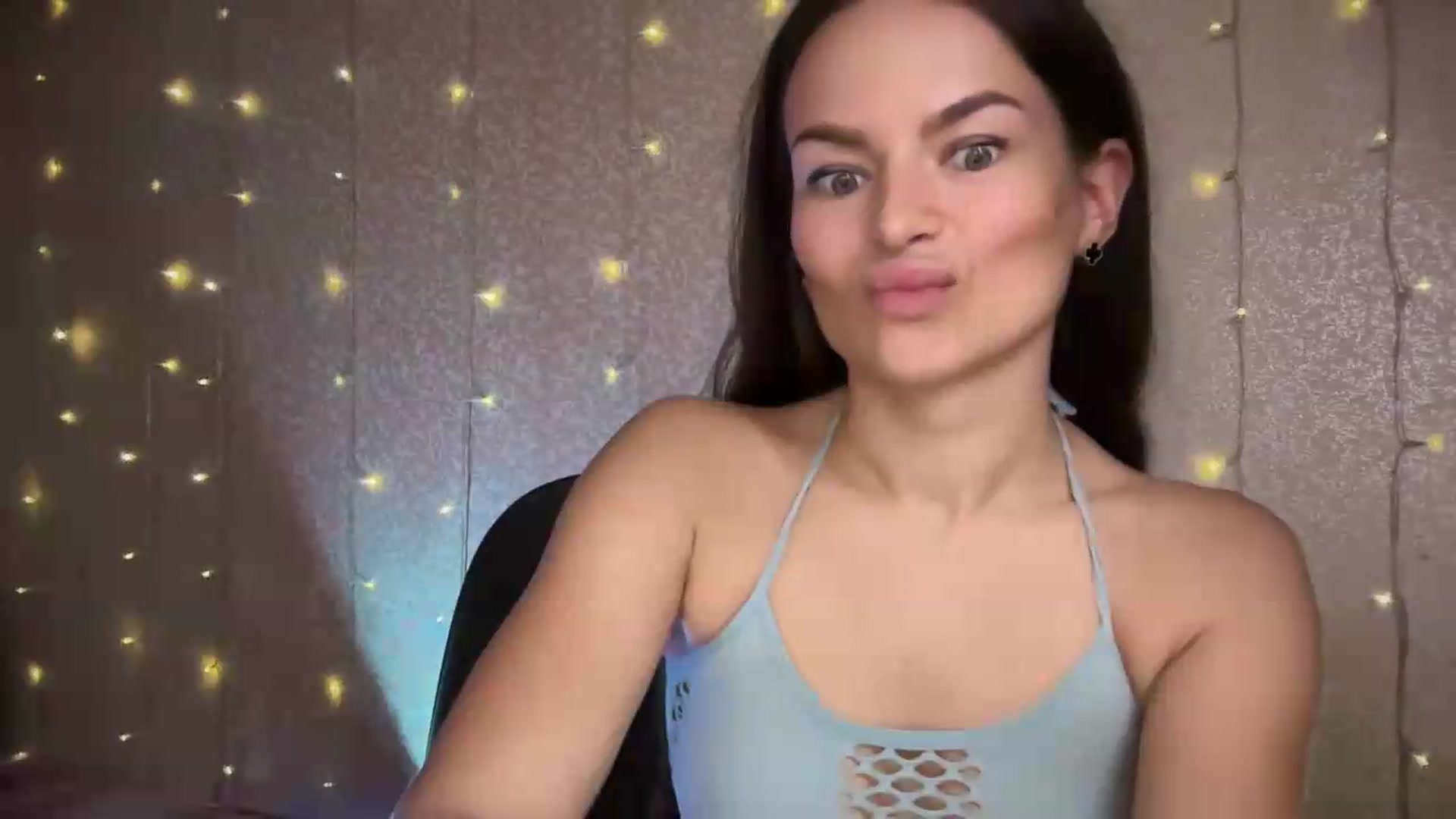 Gallery image thumbnail from Cherrymaniak's myfreecams stream on, 08/29/2026, 19:44 image 18 of 20
