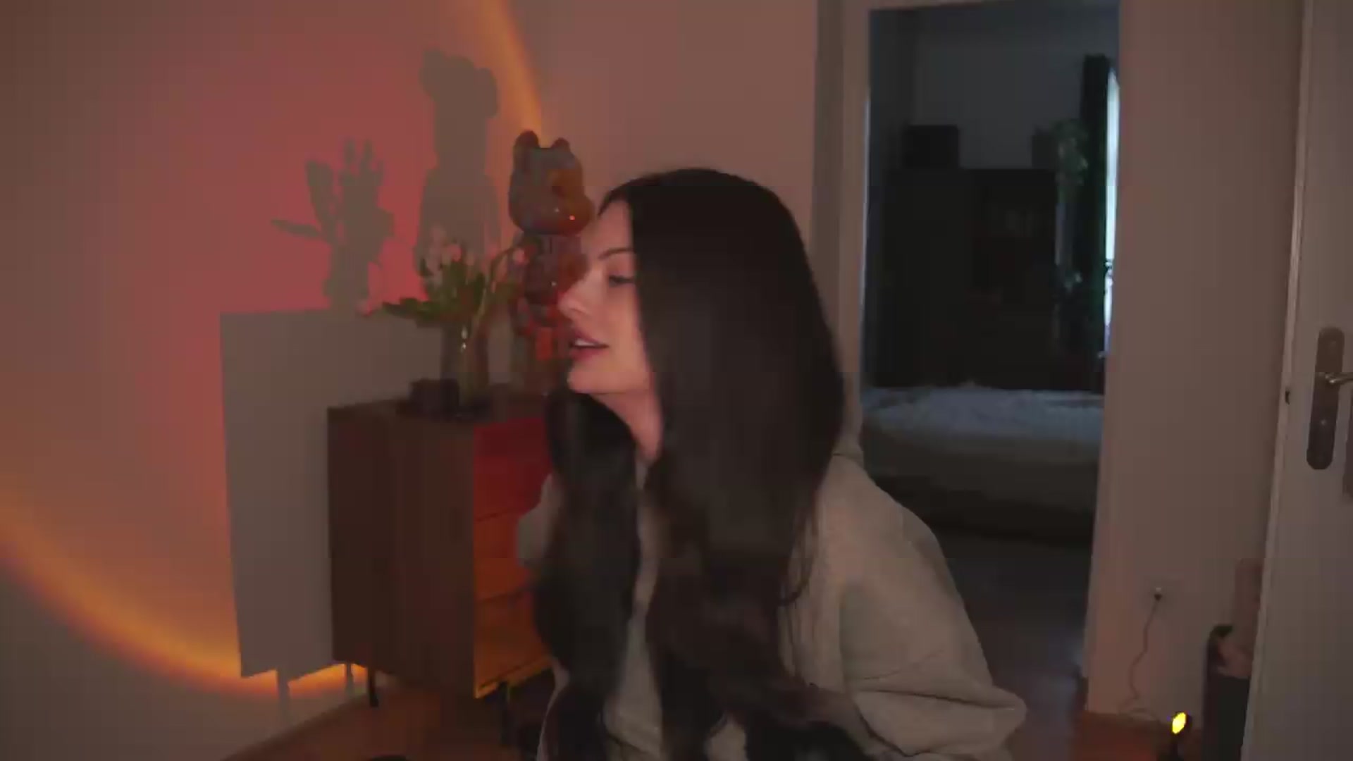 Gallery image thumbnail from Cherryontop's myfreecams stream on, 05/18/2026, 17:40 image 1 of 20