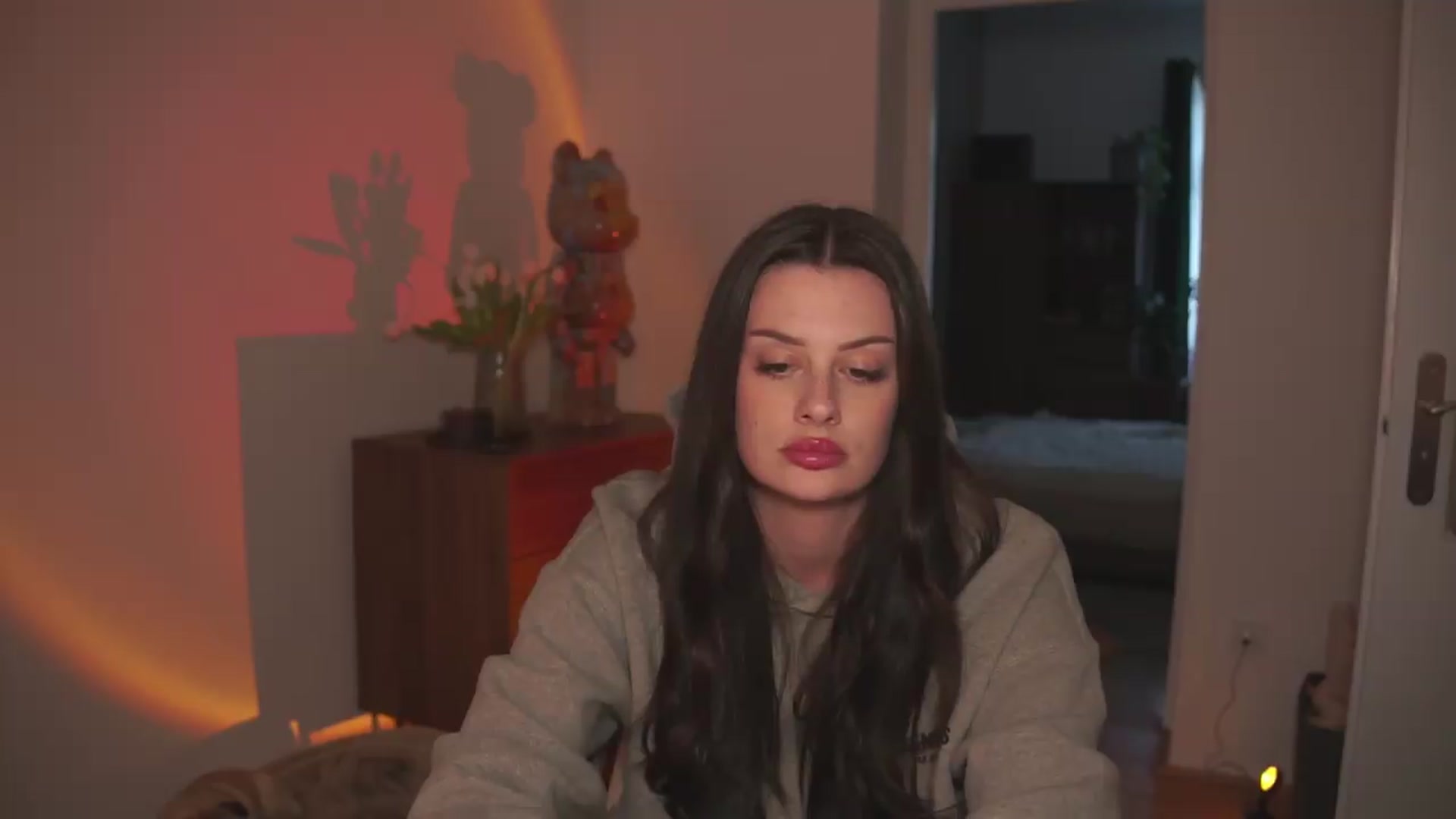 Gallery image thumbnail from Cherryontop's myfreecams stream on, 05/18/2026, 17:40 image 8 of 20