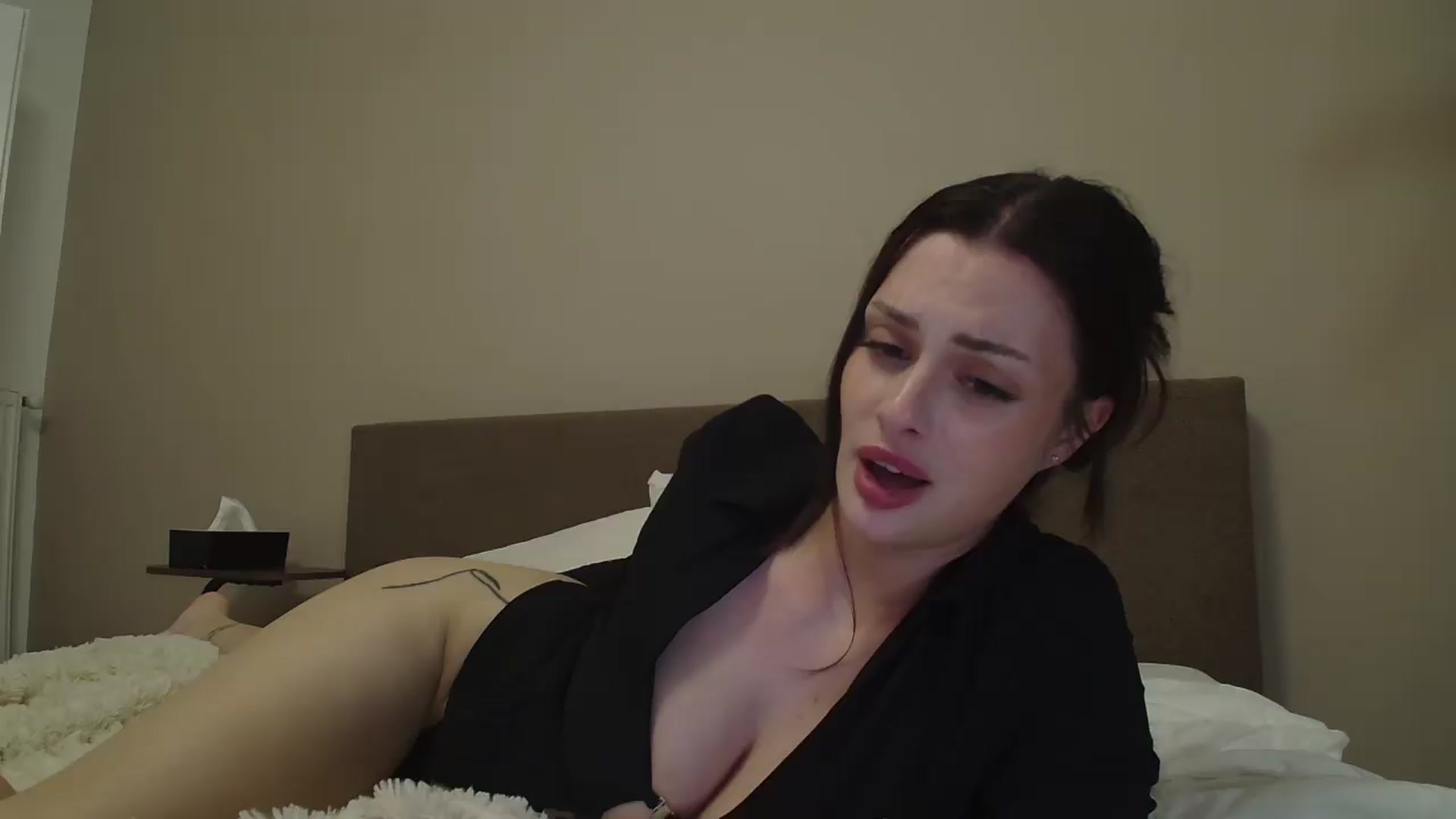 Gallery image thumbnail from Cherryontop's myfreecams stream on, 06/03/2026, 17:35 image 19 of 20