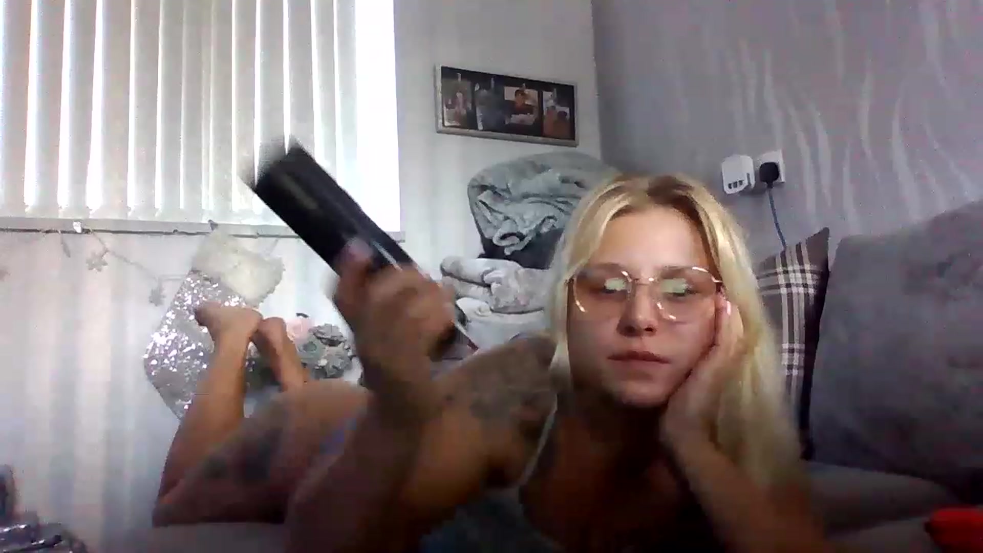 Gallery image thumbnail from Cherryontop99's myfreecams stream on, 11/23/2022, 12:13 image 11 of 20