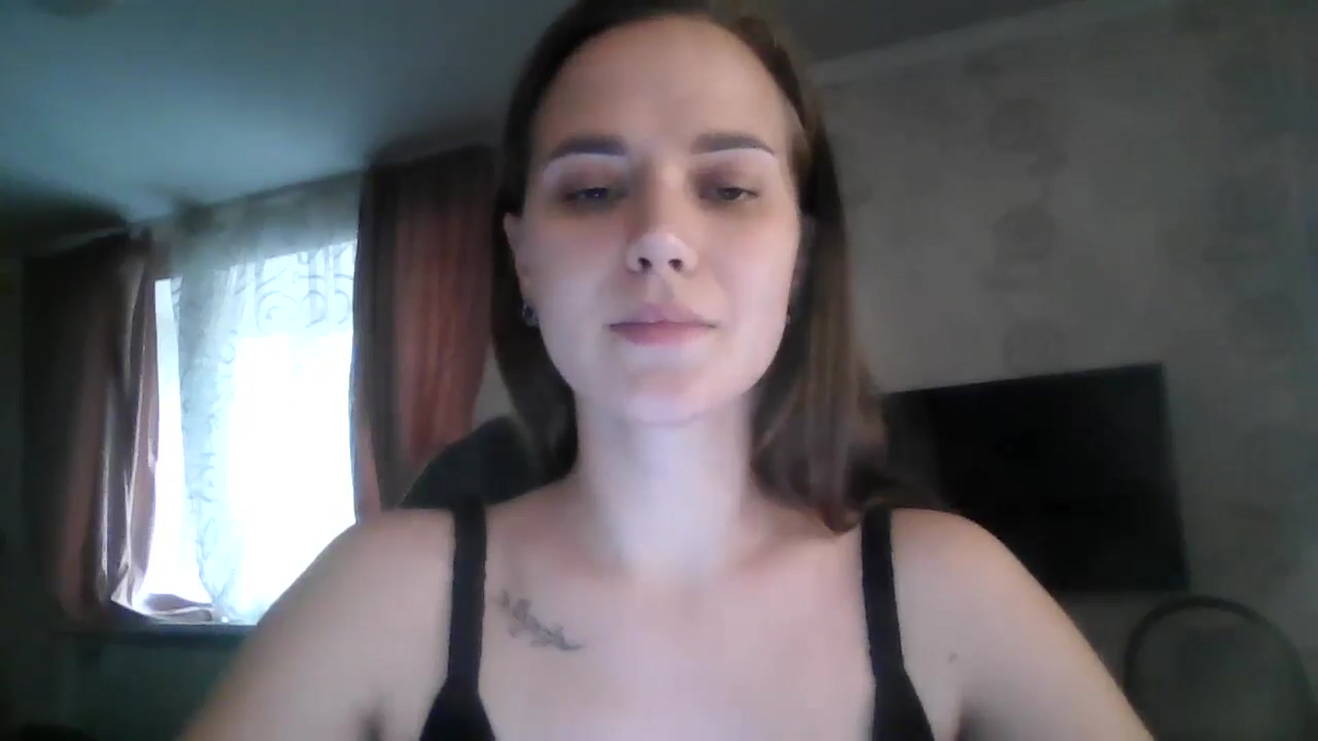 Gallery image thumbnail from CherryyQ's myfreecams stream on, 08/29/2025, 14:21 image 15 of 20