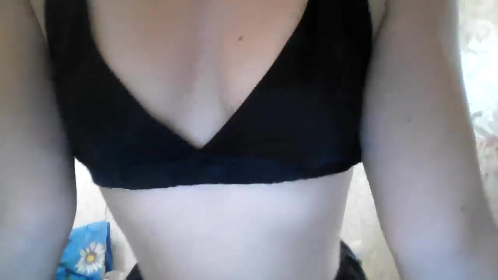Gallery image thumbnail from CherryyQ's myfreecams stream on, 08/30/2025, 13:26 image 7 of 20