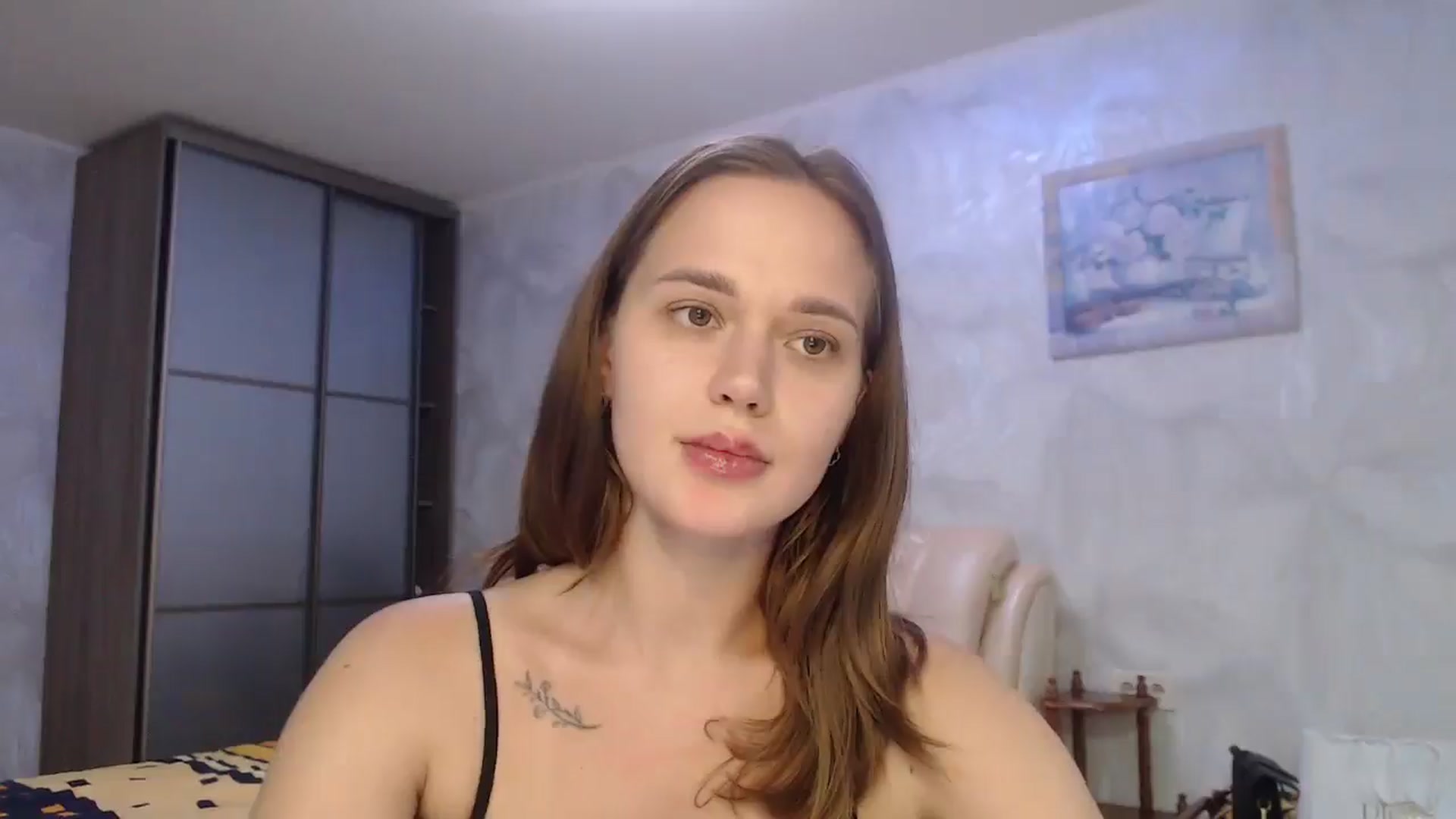 Gallery image thumbnail from CherryyQ's myfreecams stream on, 08/31/2025, 15:59 image 16 of 20