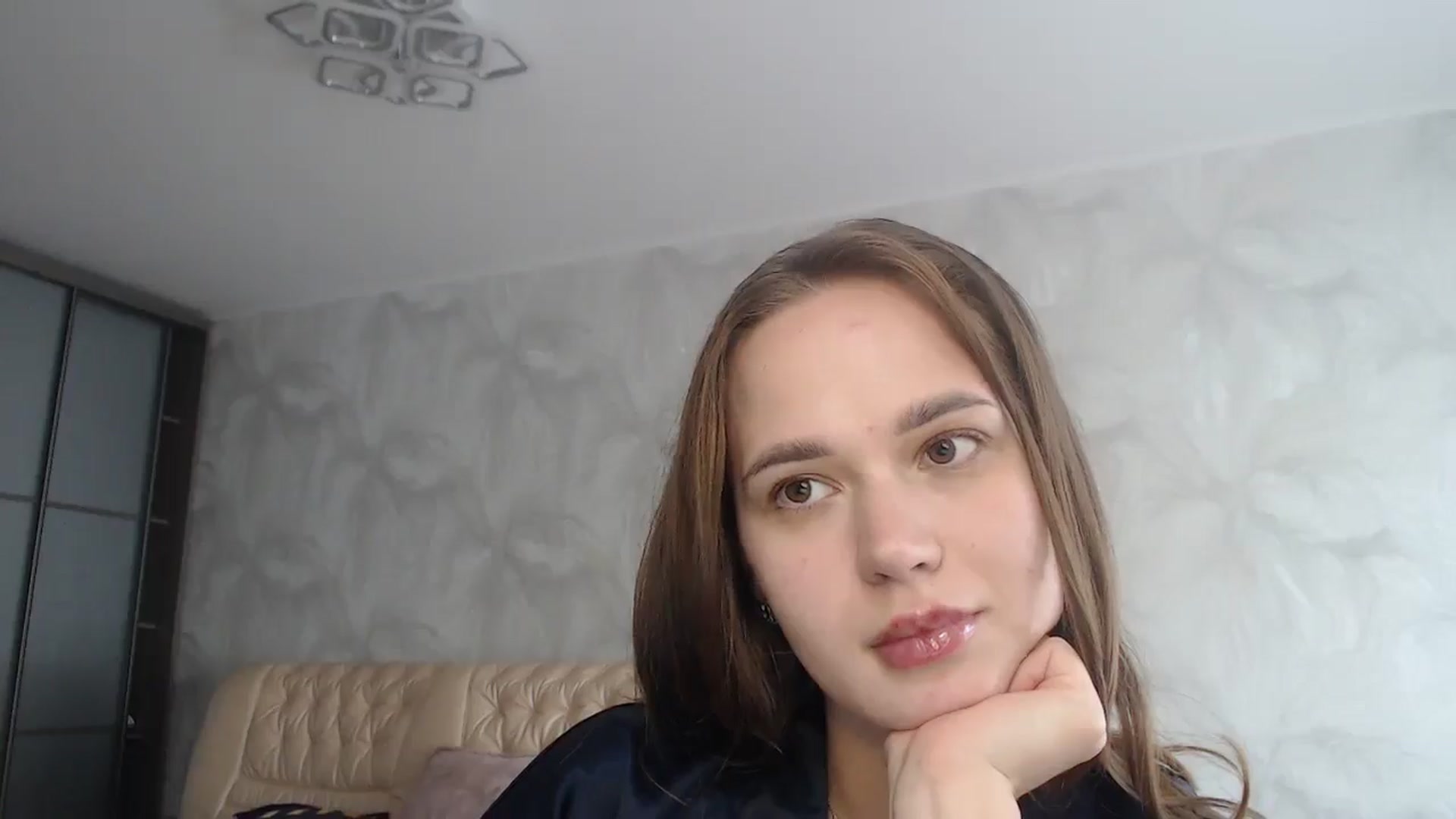 Gallery image thumbnail from CherryyQ's myfreecams stream on, 09/02/2025, 13:06 image 3 of 20