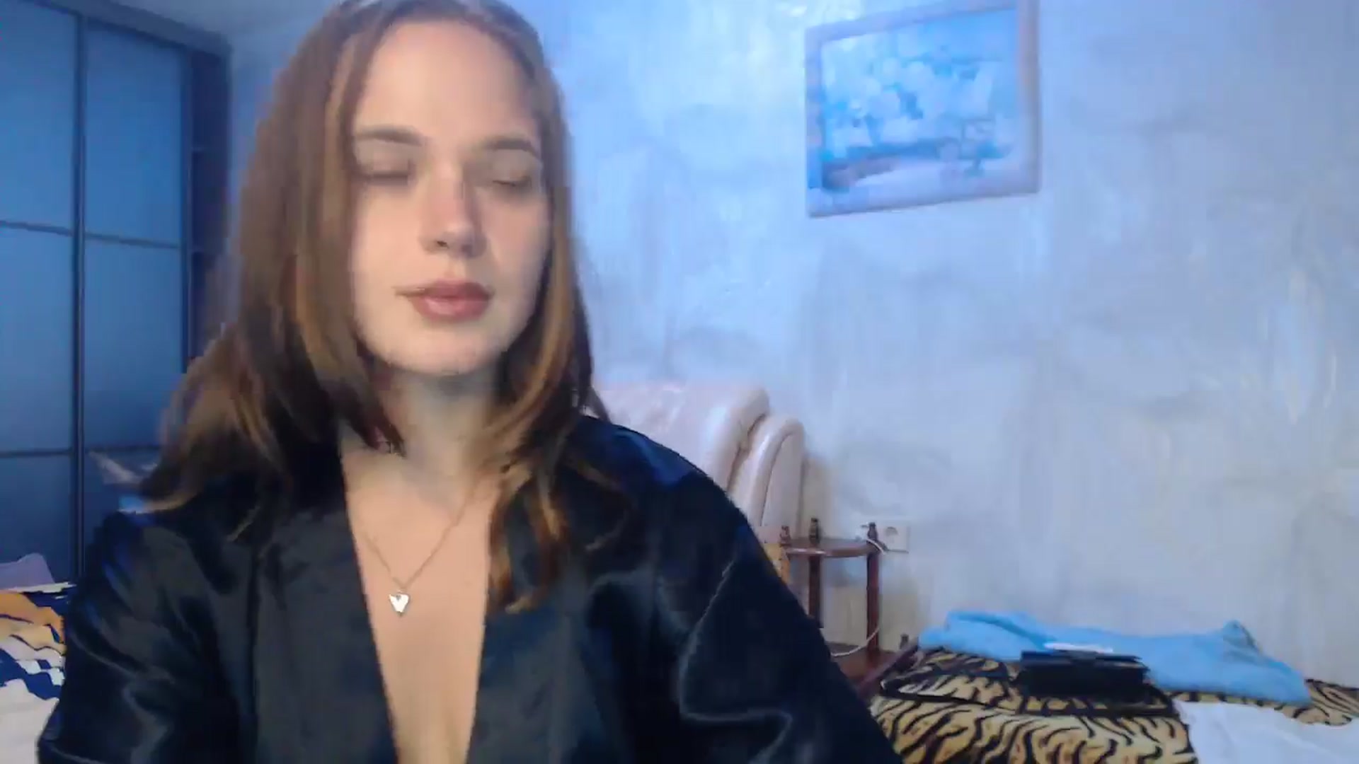 Gallery image thumbnail from CherryyQ's myfreecams stream on, 09/02/2025, 16:51 image 15 of 20