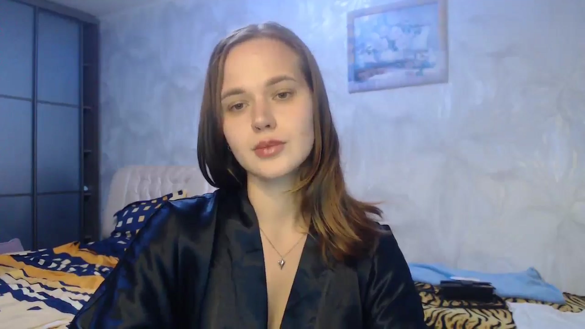Gallery image thumbnail from CherryyQ's myfreecams stream on, 09/02/2025, 16:51 image 5 of 20