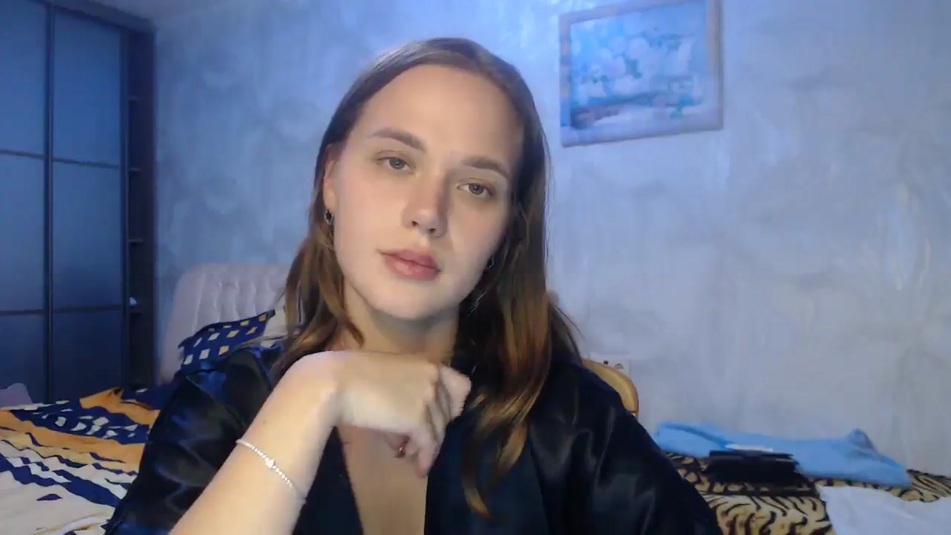 Gallery image thumbnail from CherryyQ's myfreecams stream on, 09/02/2025, 17:23 image 7 of 20
