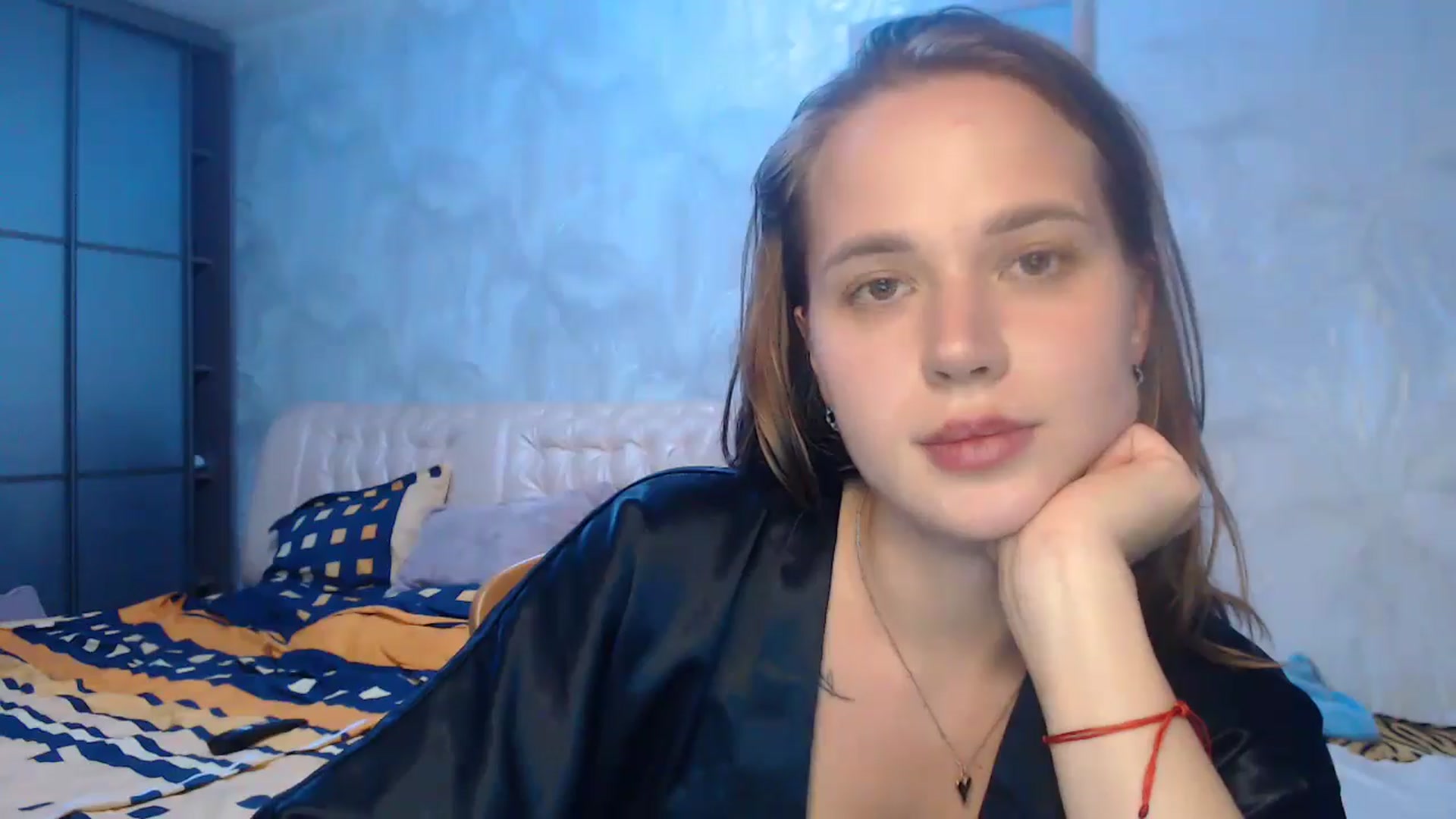Gallery image thumbnail from CherryyQ's myfreecams stream on, 09/02/2025, 19:07 image 16 of 20