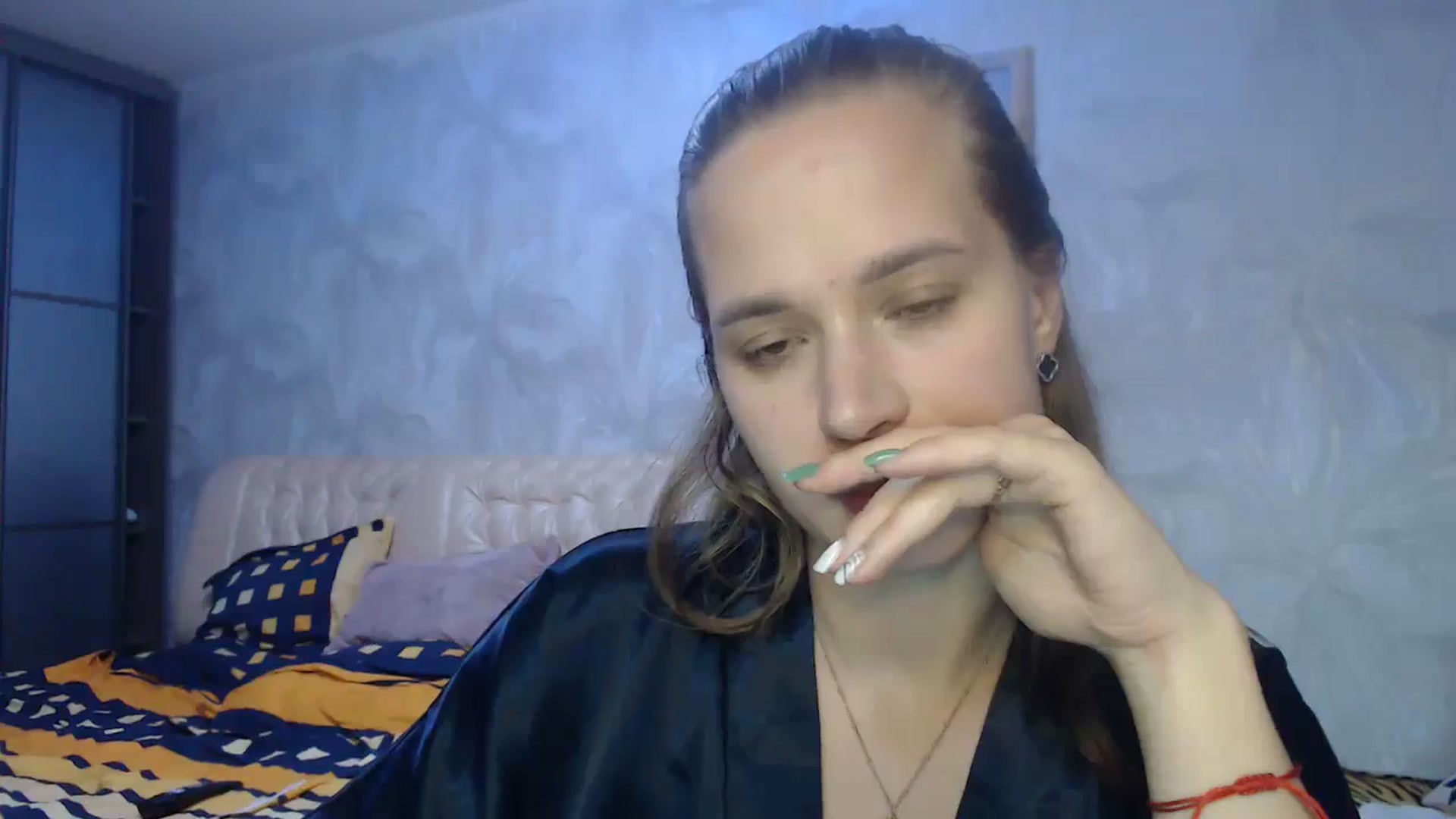 Gallery image thumbnail from CherryyQ's myfreecams stream on, 09/02/2025, 19:51 image 16 of 20