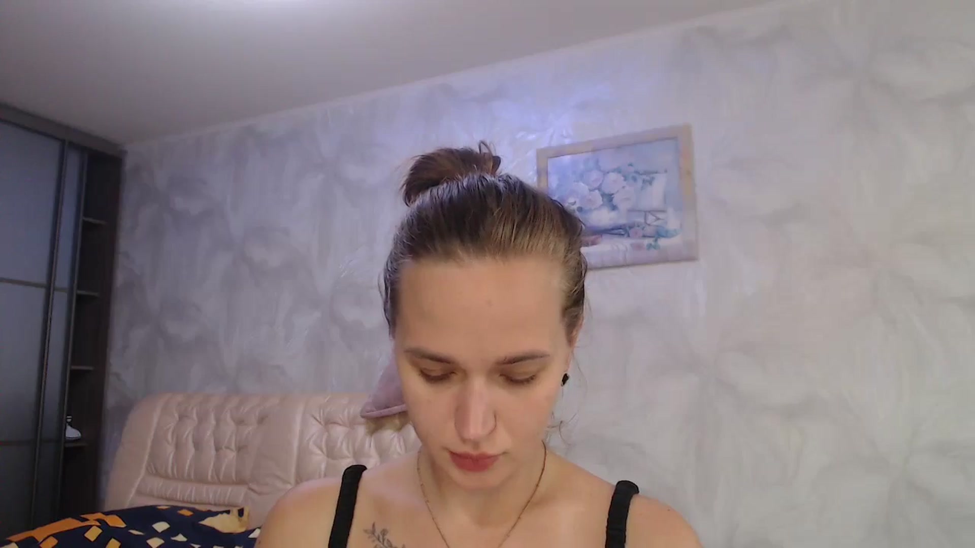 Gallery image thumbnail from CherryyQ's myfreecams stream on, 09/06/2025, 09:19 image 8 of 20