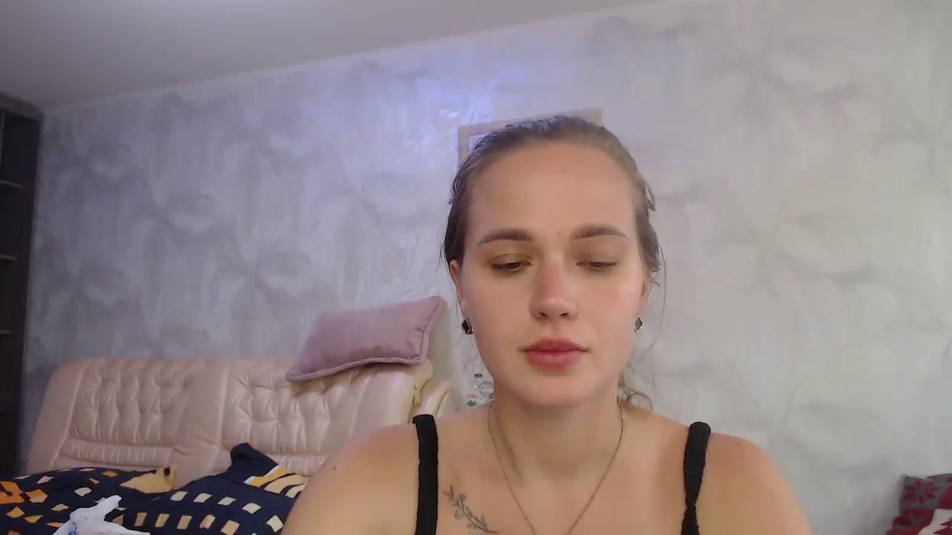 Gallery image thumbnail from CherryyQ's myfreecams stream on, 09/06/2025, 11:29 image 2 of 20