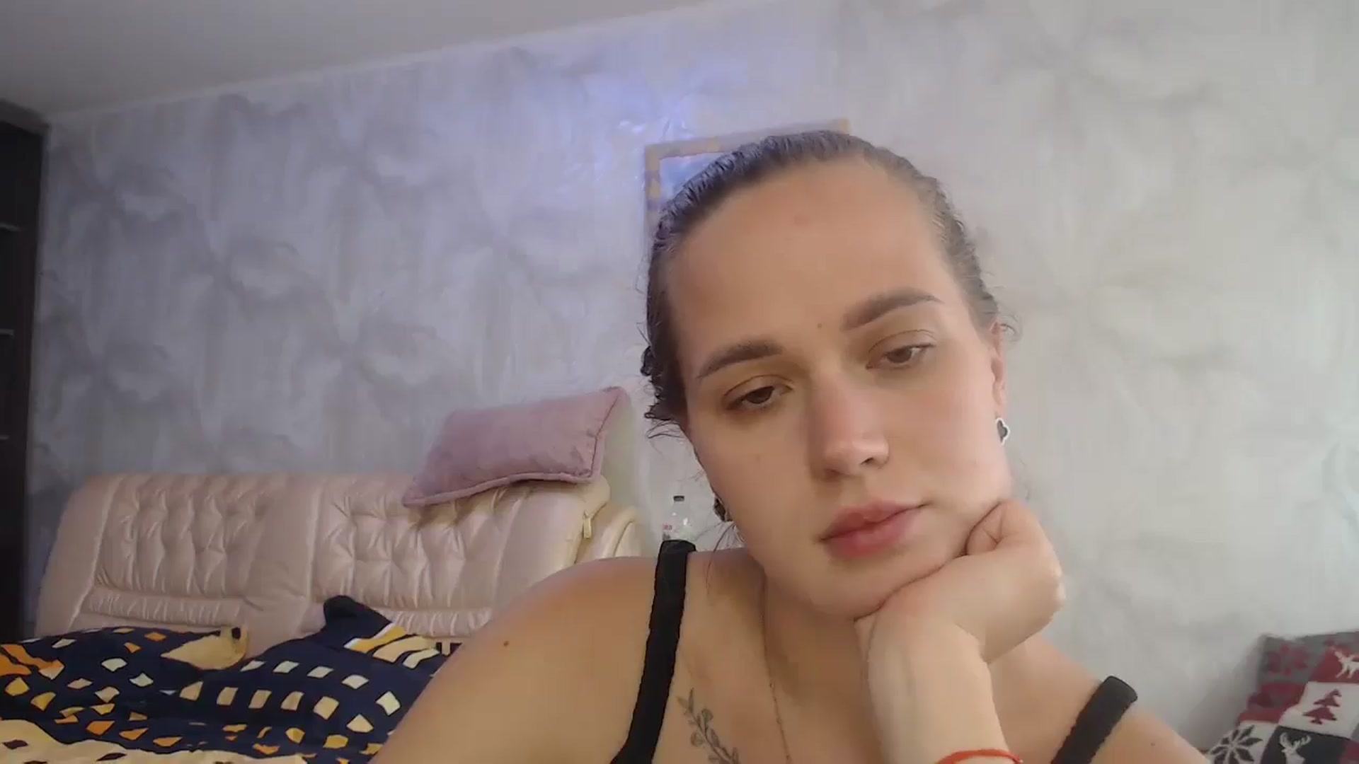 Gallery image thumbnail from CherryyQ's myfreecams stream on, 09/06/2025, 12:56 image 18 of 20