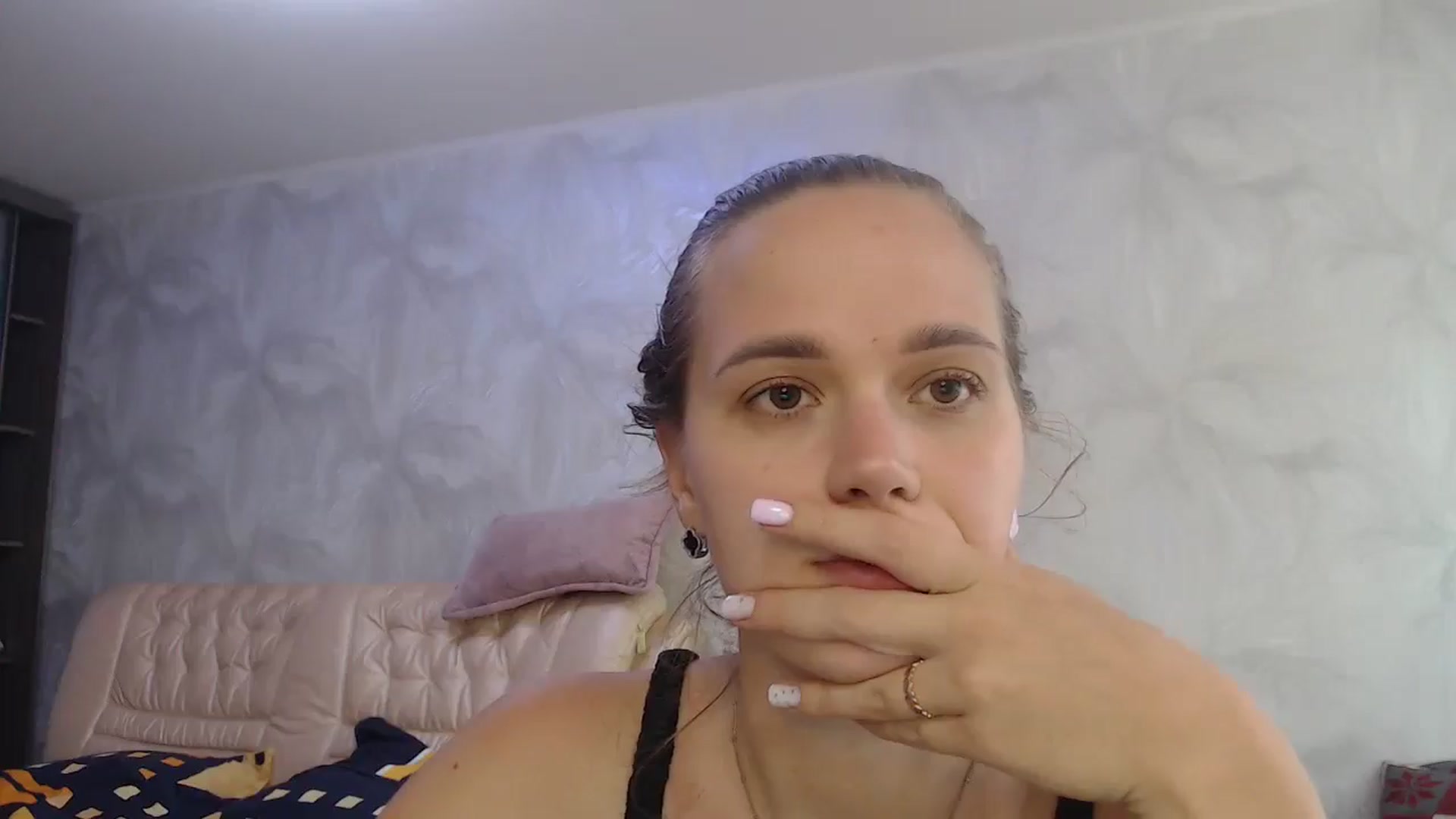 Gallery image thumbnail from CherryyQ's myfreecams stream on, 09/06/2025, 12:56 image 5 of 20