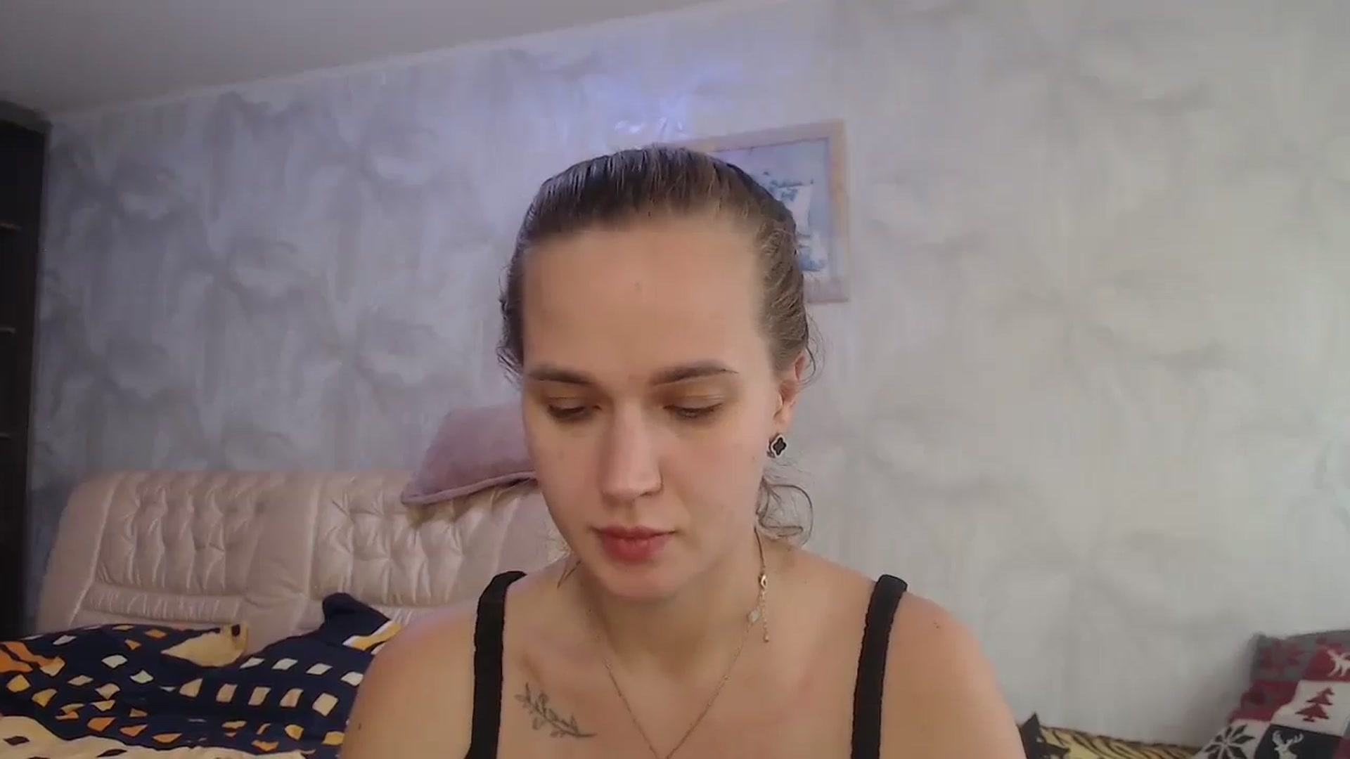 Gallery image thumbnail from CherryyQ's myfreecams stream on, 09/06/2025, 12:56 image 19 of 20