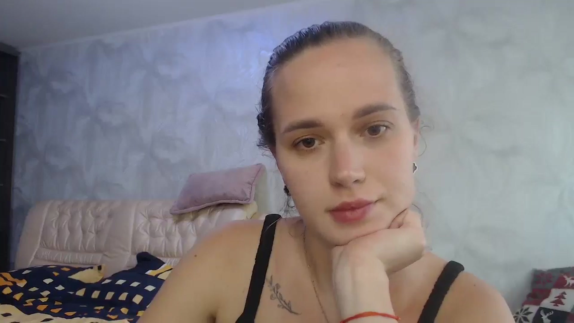 Gallery image thumbnail from CherryyQ's myfreecams stream on, 09/06/2025, 12:56 image 20 of 20