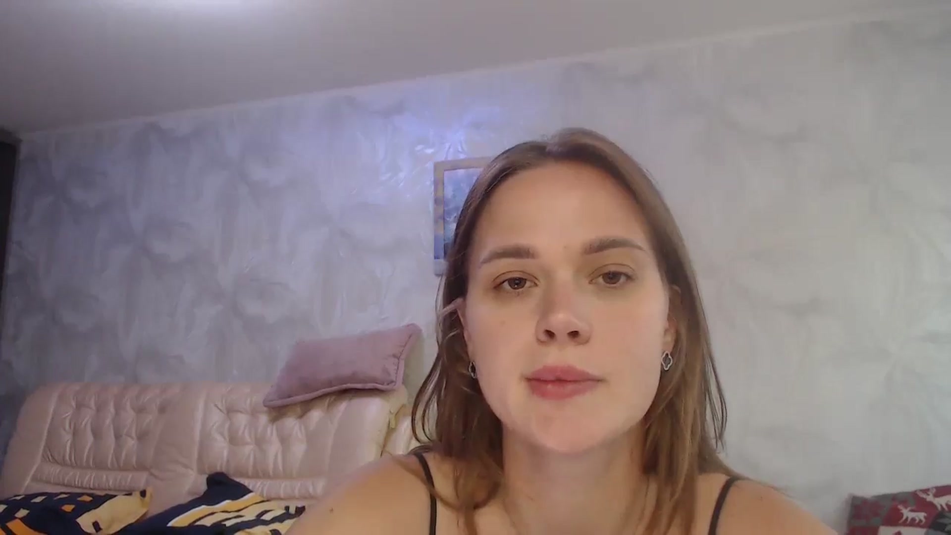 Gallery image thumbnail from CherryyQ's myfreecams stream on, 09/07/2025, 10:46 image 13 of 20