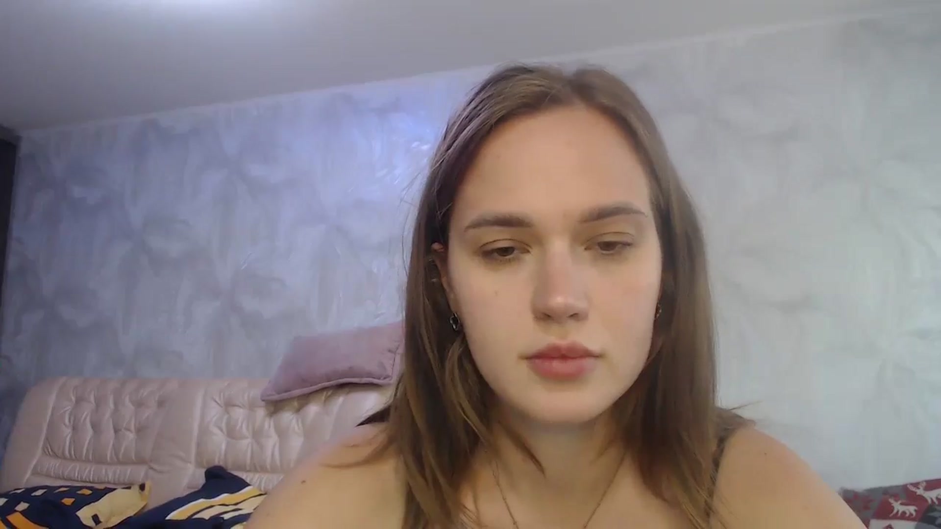 Gallery image thumbnail from CherryyQ's myfreecams stream on, 09/07/2025, 10:46 image 16 of 20
