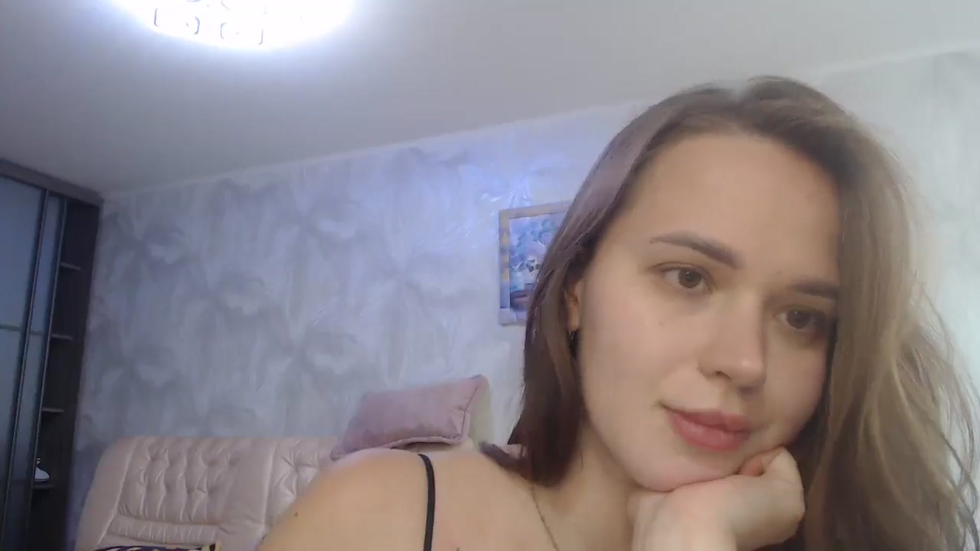 Gallery image thumbnail from CherryyQ's myfreecams stream on, 09/07/2025, 13:00 image 7 of 20