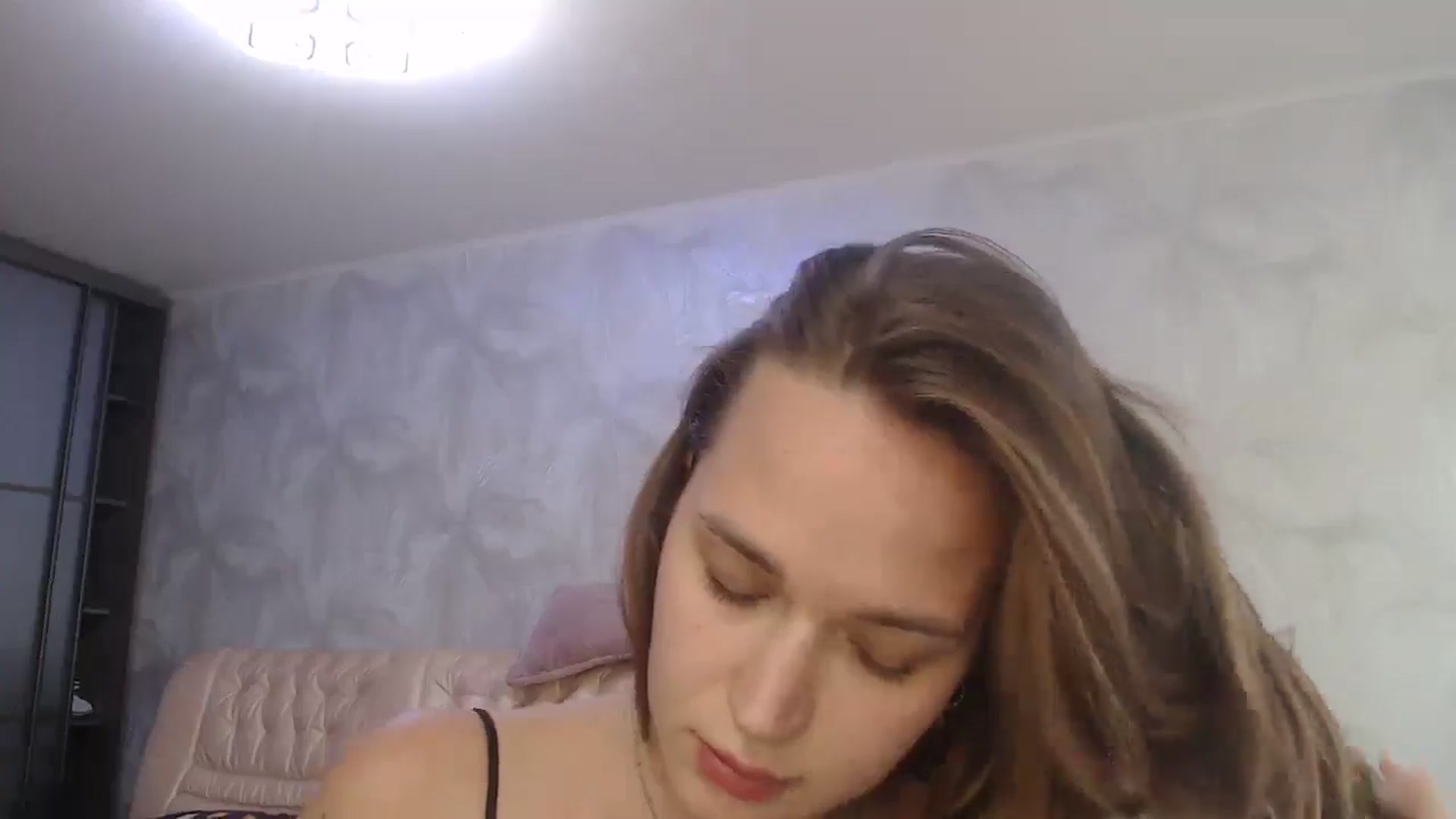 Gallery image thumbnail from CherryyQ's myfreecams stream on, 09/07/2025, 13:00 image 17 of 20