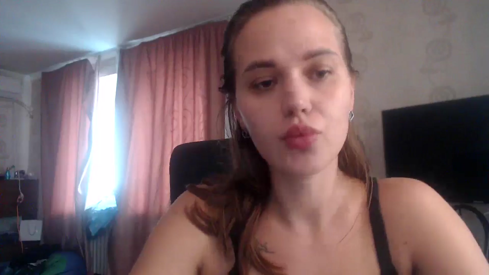 Gallery image thumbnail from CherryyQ's myfreecams stream on, 09/08/2025, 12:02 image 19 of 20