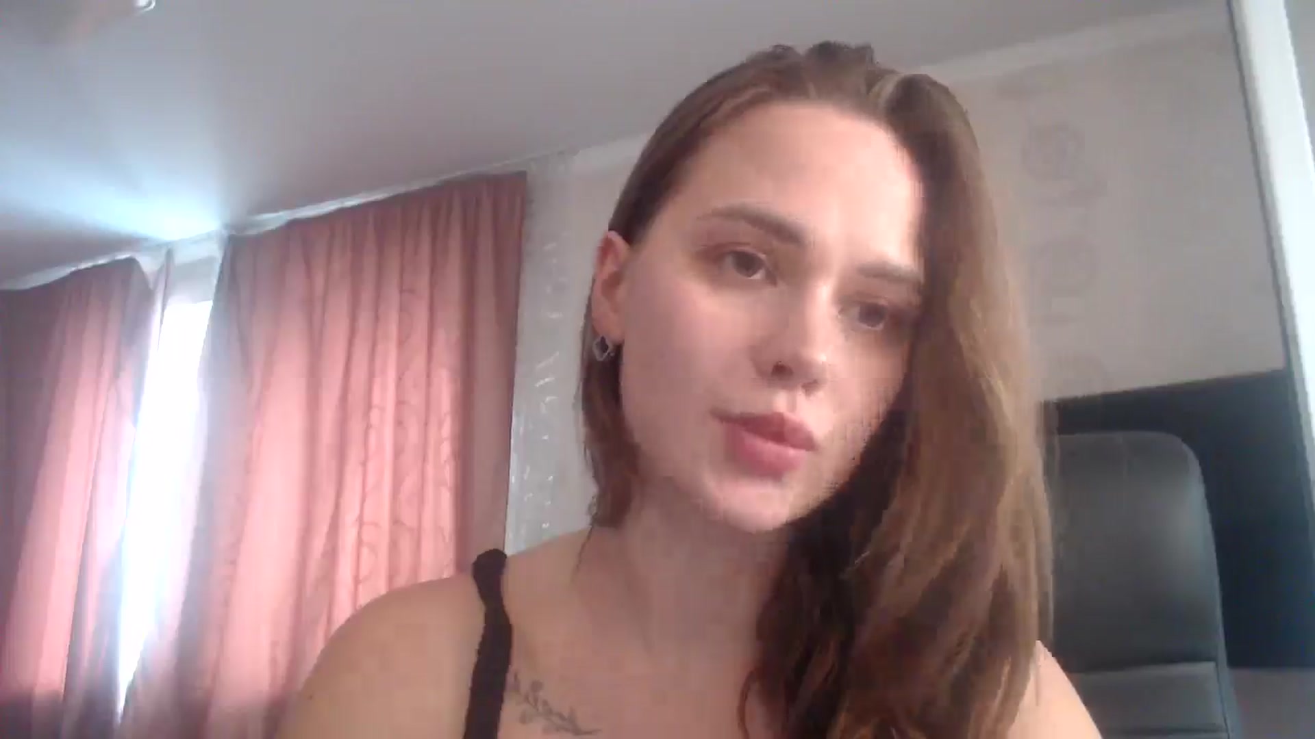 Gallery image thumbnail from CherryyQ's myfreecams stream on, 09/08/2025, 12:02 image 6 of 20