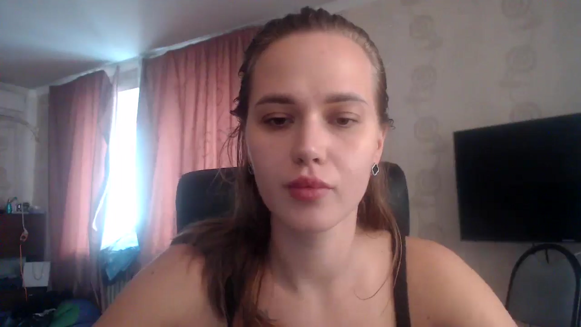Gallery image thumbnail from CherryyQ's myfreecams stream on, 09/08/2025, 12:02 image 18 of 20