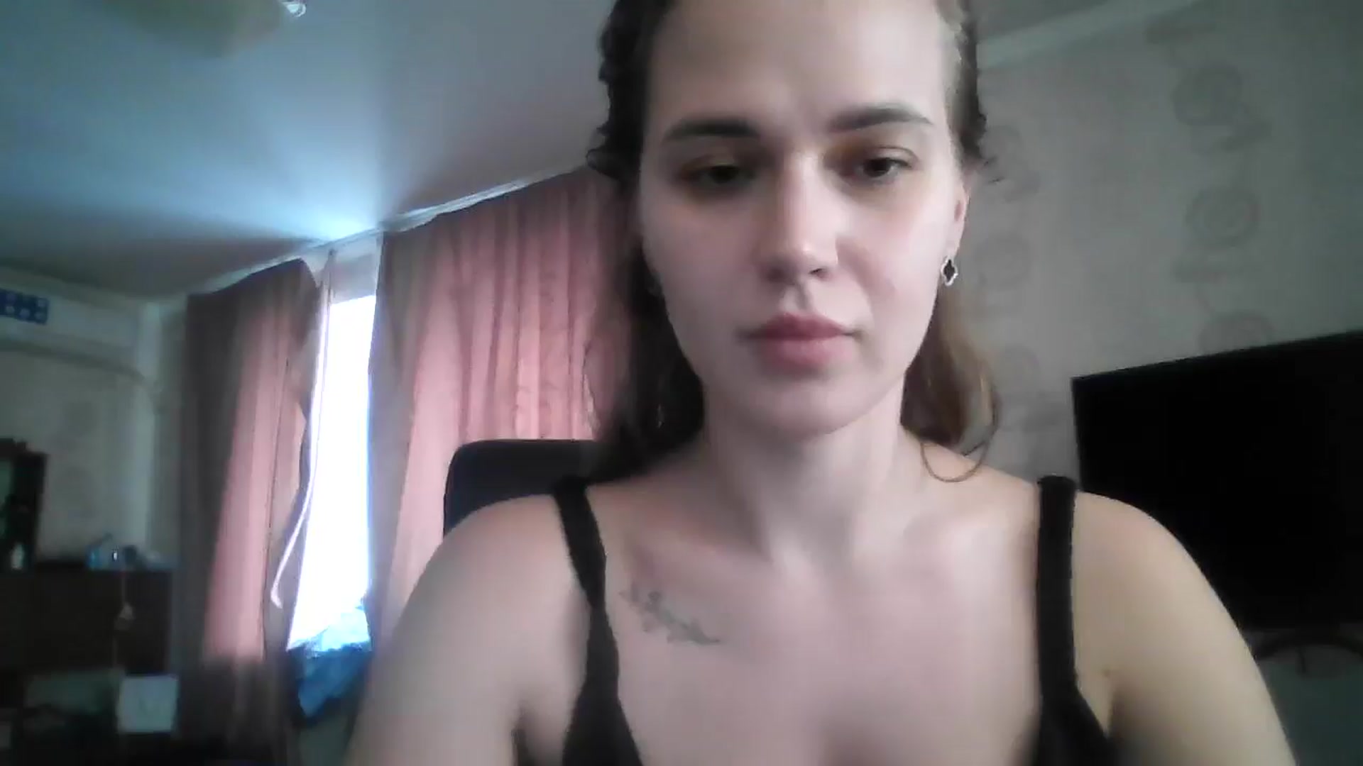 Gallery image thumbnail from CherryyQ's myfreecams stream on, 09/08/2025, 12:30 image 6 of 20