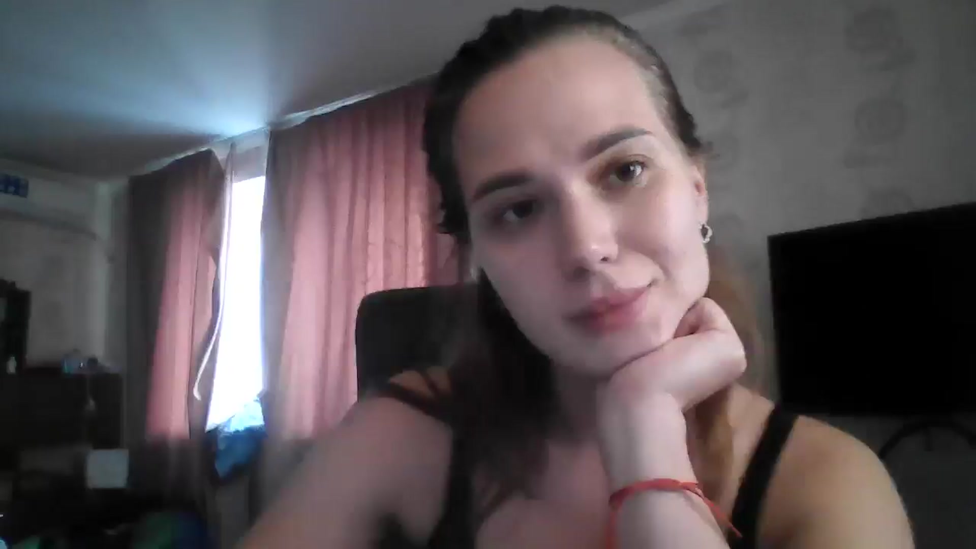 Gallery image thumbnail from CherryyQ's myfreecams stream on, 09/08/2025, 12:30 image 1 of 20