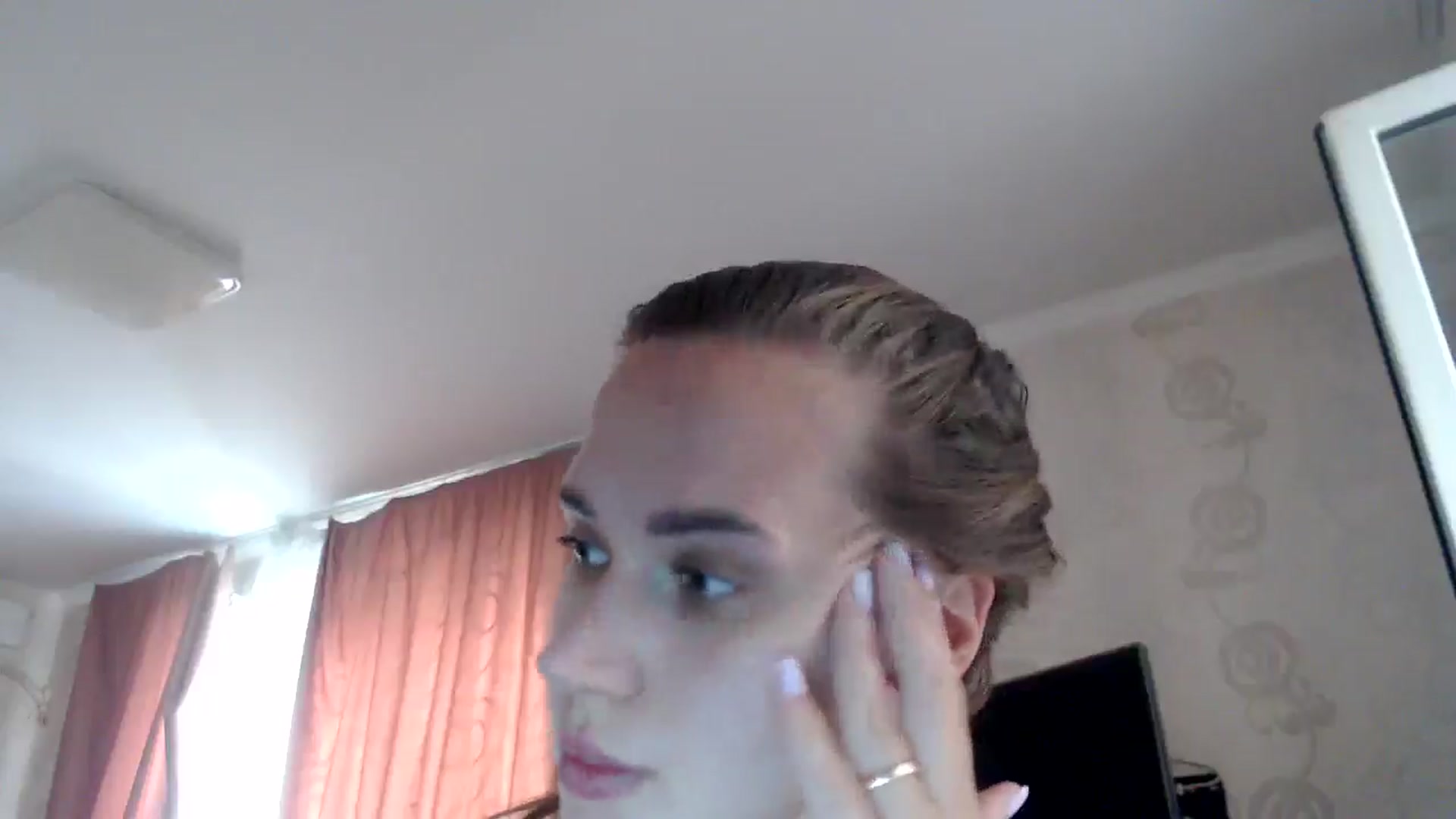 Gallery image thumbnail from CherryyQ's myfreecams stream on, 09/09/2025, 11:44 image 16 of 20