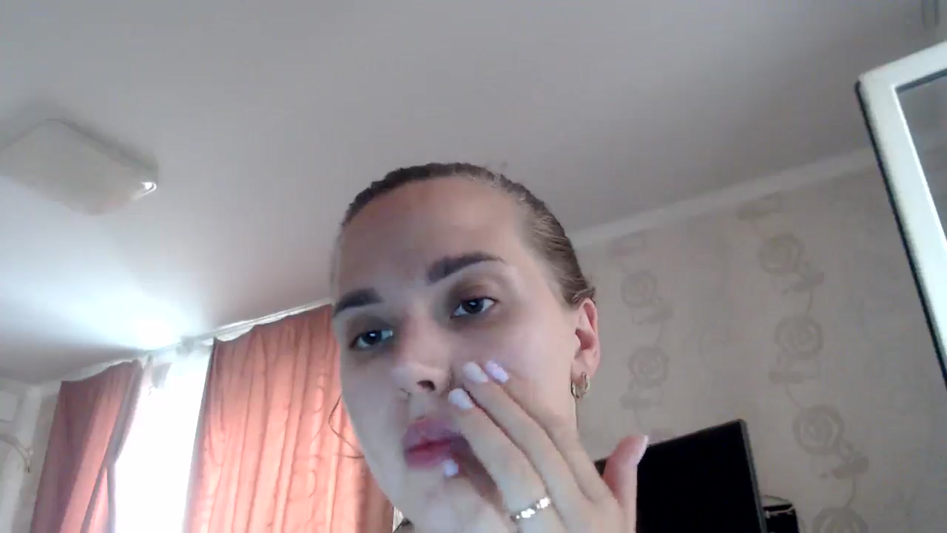 Gallery image thumbnail from CherryyQ's myfreecams stream on, 09/09/2025, 11:44 image 17 of 20