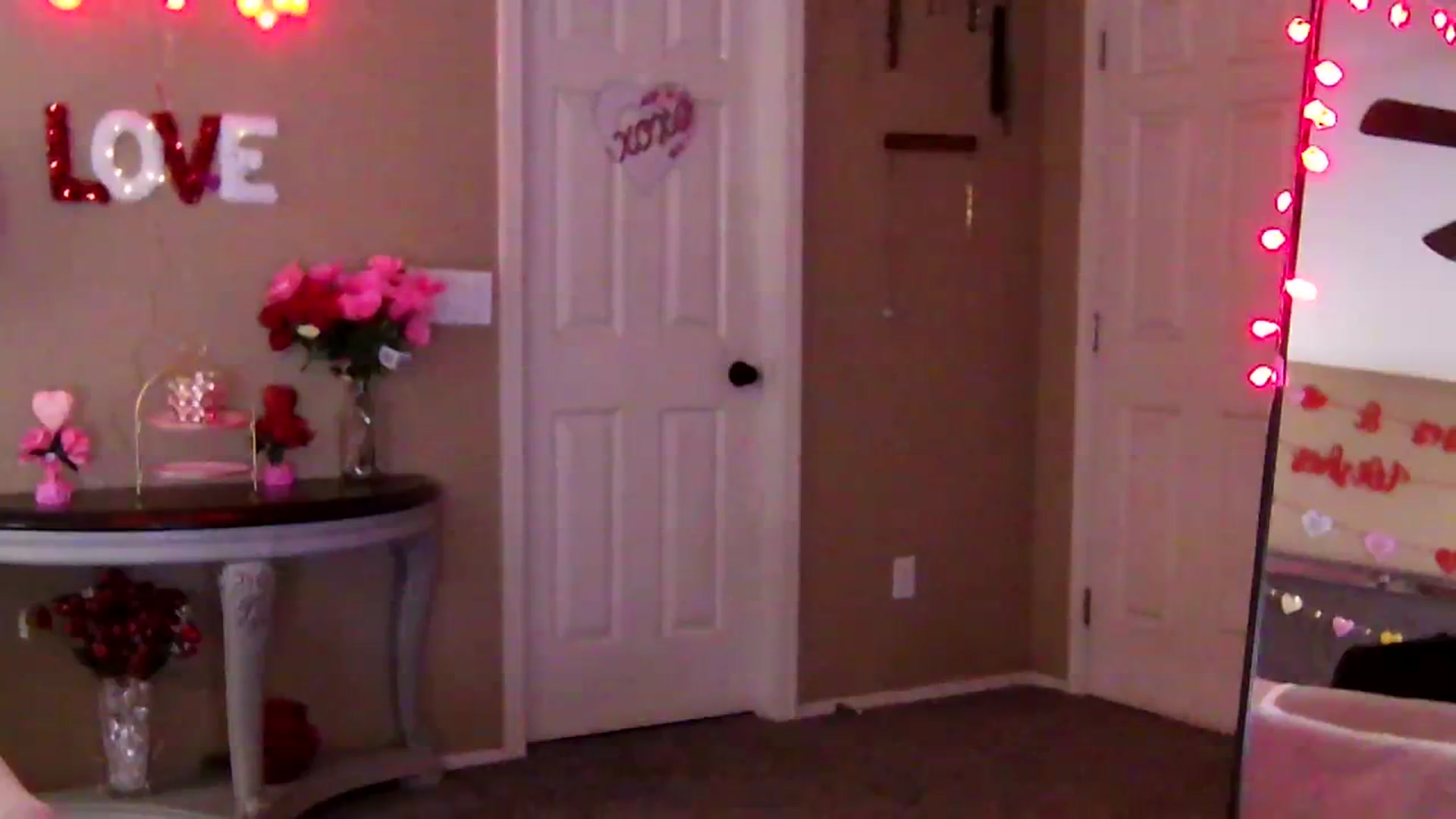 Gallery image thumbnail from Cherxoxo's myfreecams stream on, 02/10/2024, 08:34 image 7 of 20