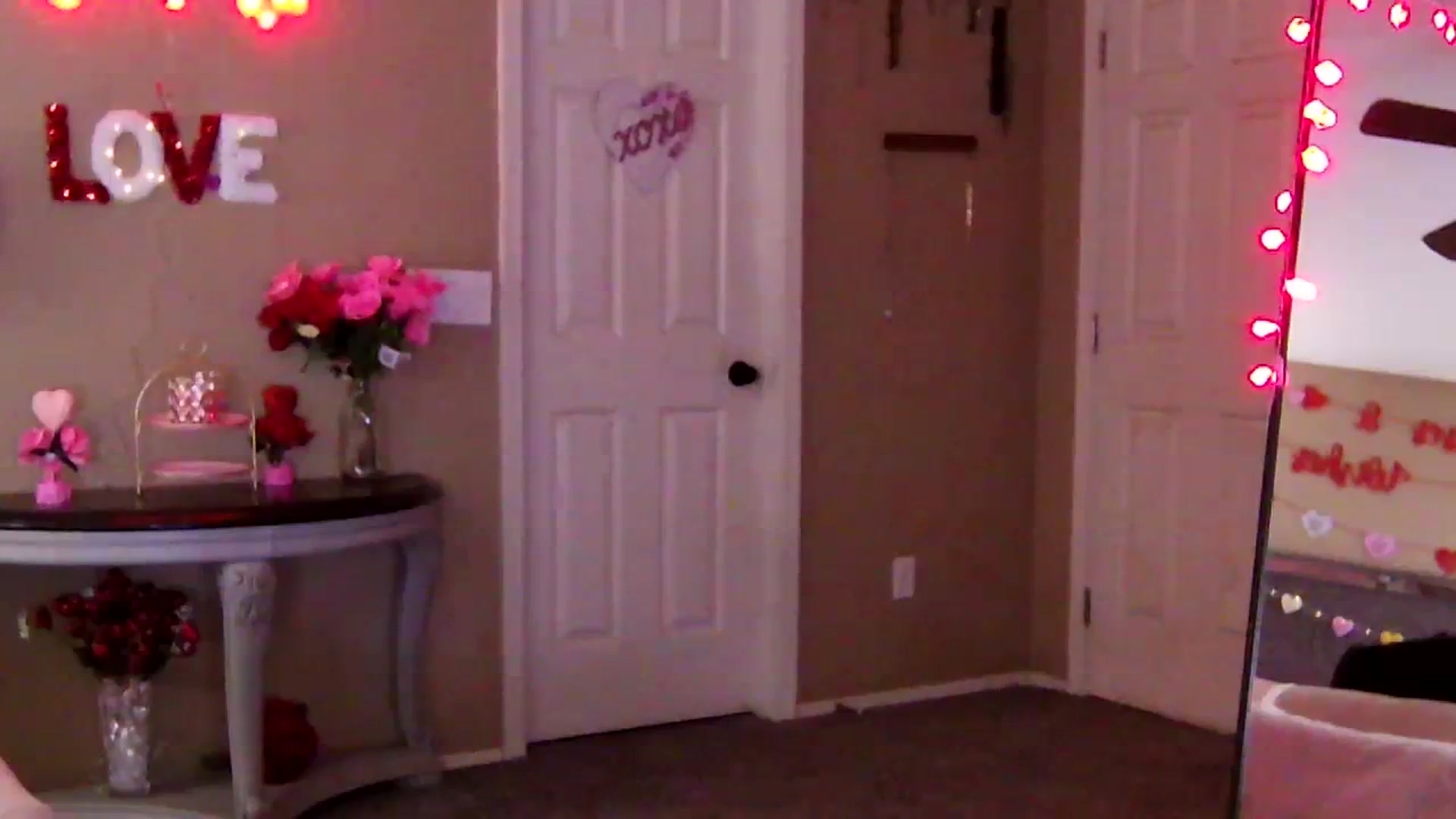 Gallery image thumbnail from Cherxoxo's myfreecams stream on, 02/10/2024, 08:34 image 4 of 20