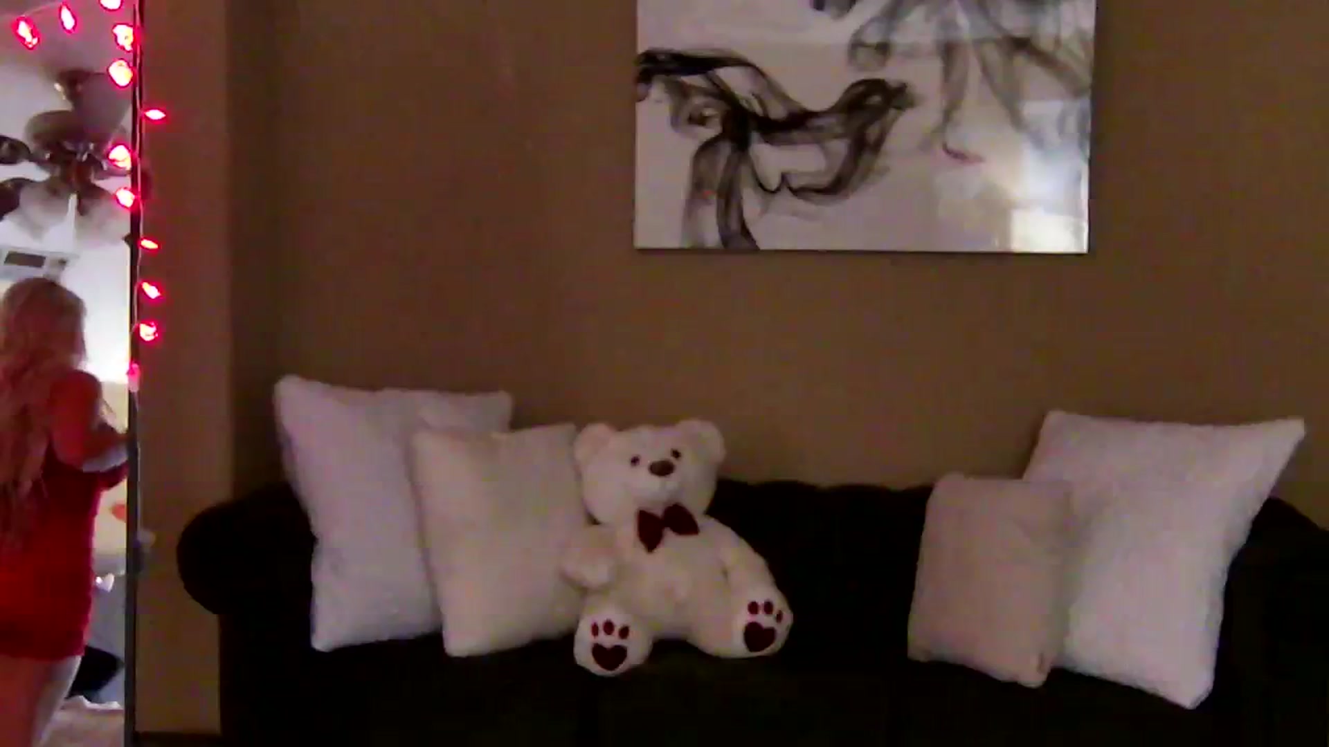 Gallery image thumbnail from Cherxoxo's myfreecams stream on, 02/10/2024, 08:34 image 15 of 20