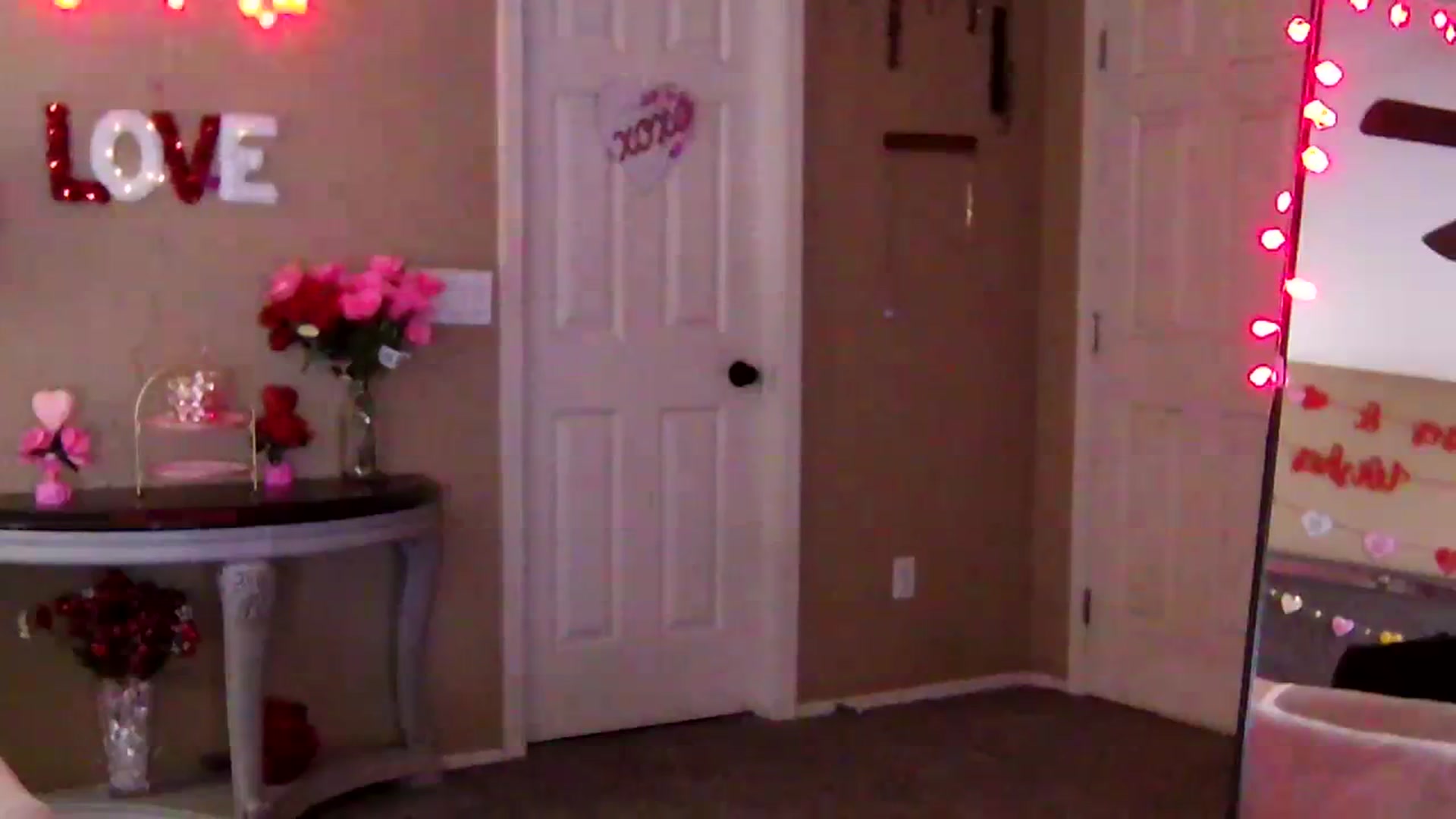Gallery image thumbnail from Cherxoxo's myfreecams stream on, 02/10/2024, 08:34 image 5 of 20