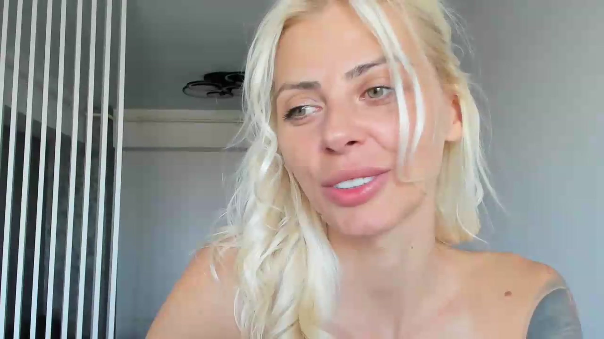 Gallery image thumbnail from CherylAnais's myfreecams stream on, 09/27/2026, 14:01 image 12 of 20