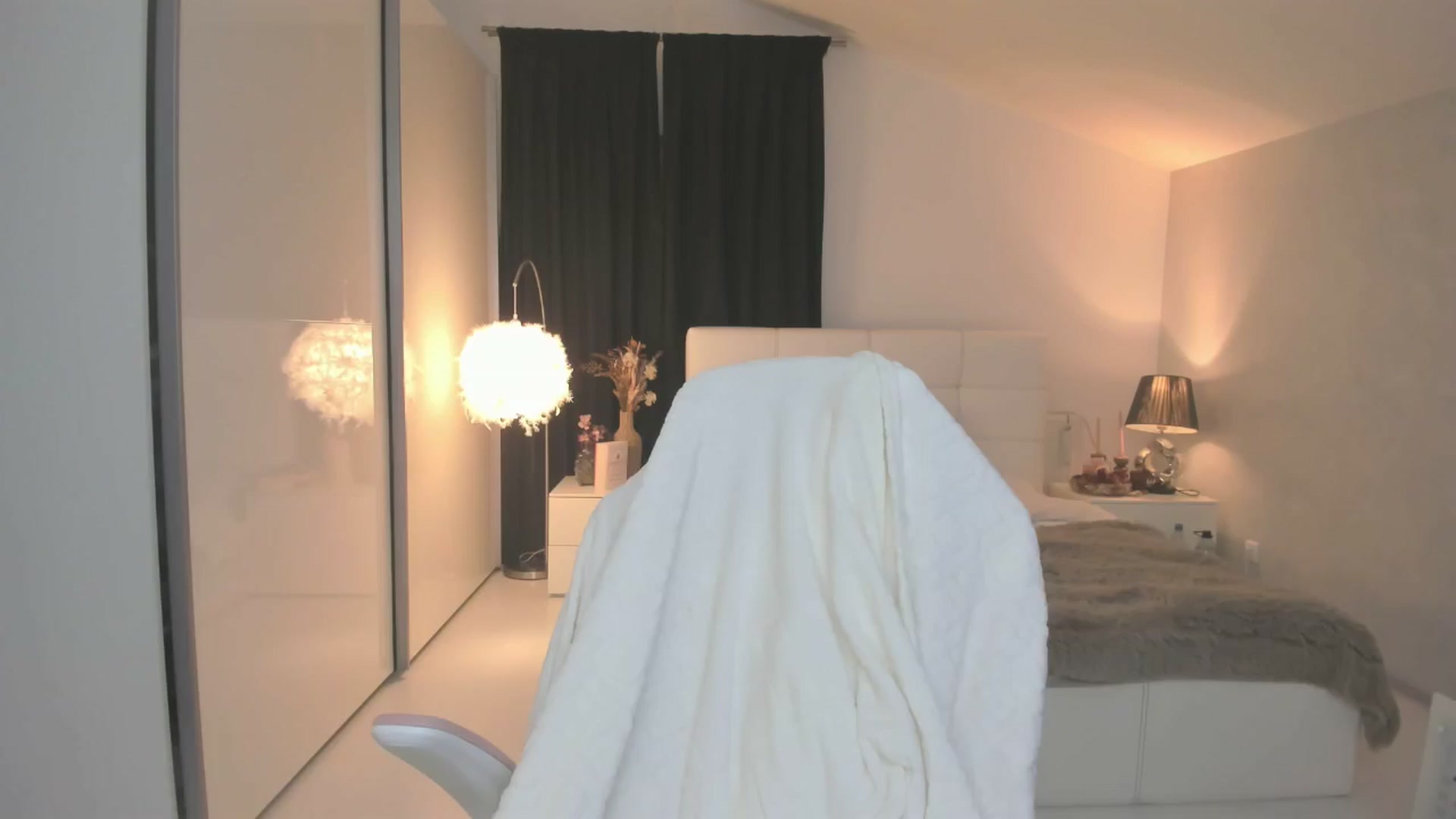 Gallery image thumbnail from CheshireX's myfreecams stream on, 12/06/2025, 06:06 image 19 of 20