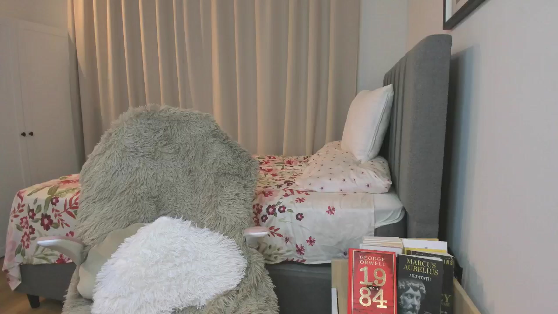 Gallery image thumbnail from CheshireX's myfreecams stream on, 01/29/2026, 22:57 image 20 of 20