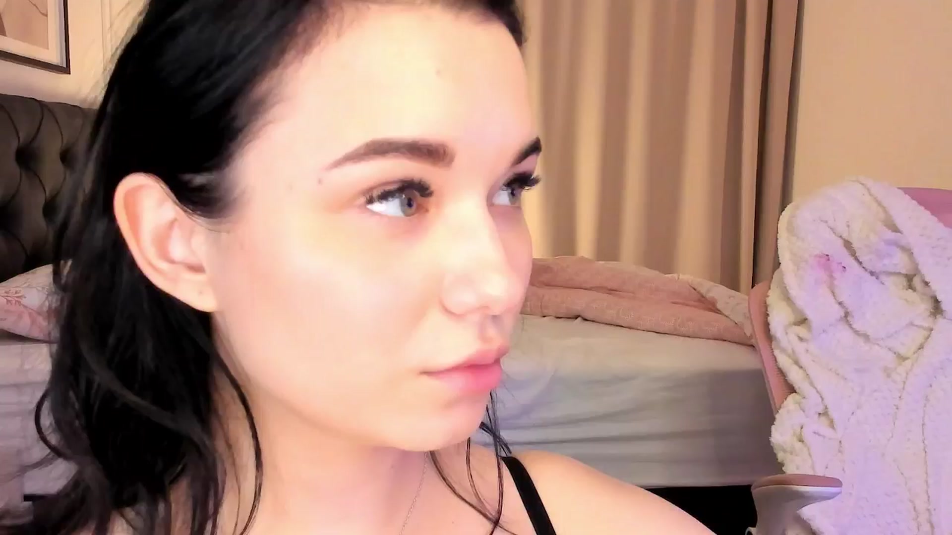 Gallery image thumbnail from CheshireX's myfreecams stream on, 03/16/2026, 02:37 image 12 of 20